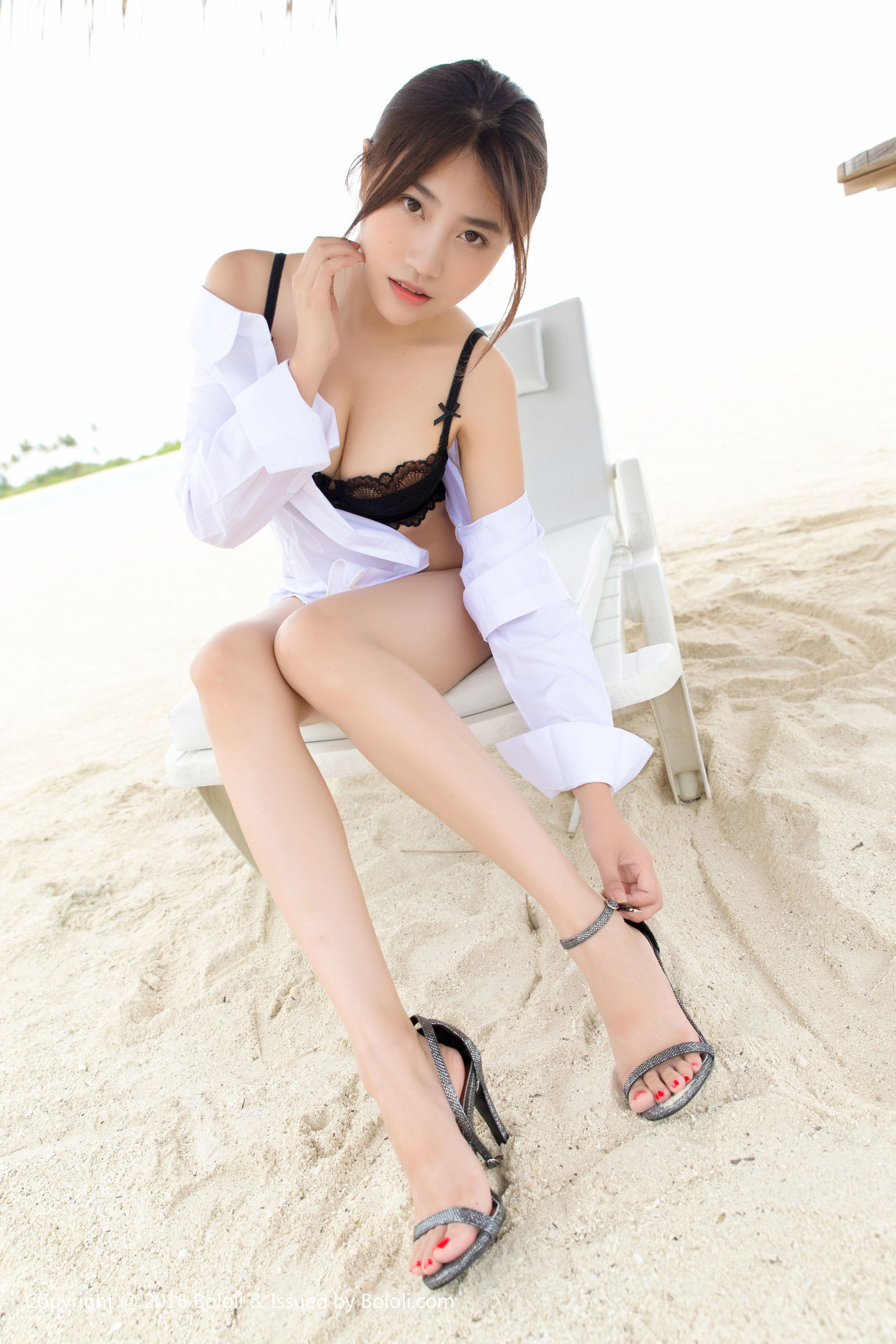 [Bololi波萝社] BOL.106 许诺Sabrina - 沙滩花样 写真套图[51](第50页)