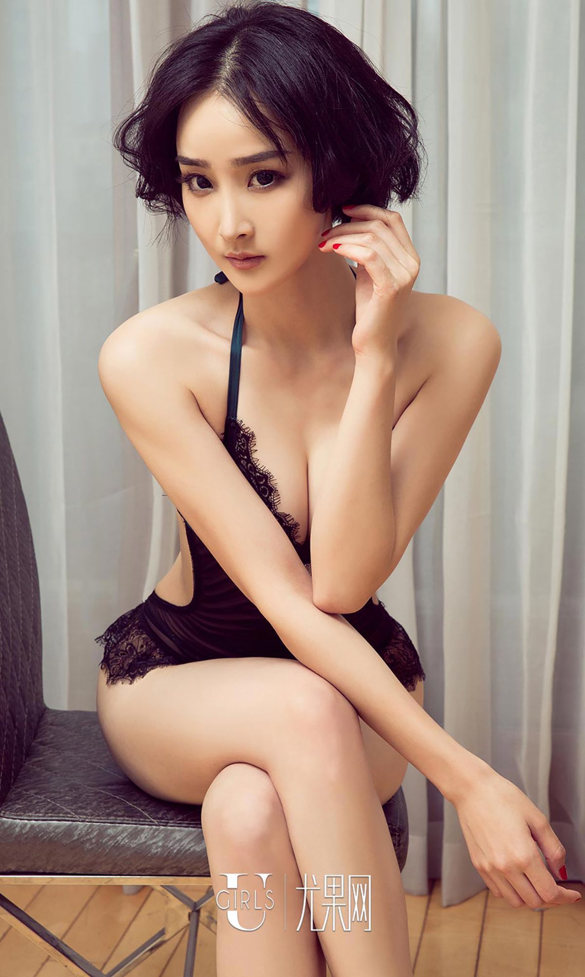 [爱尤物] No.417 呦呦 - 短发湿身妹[40](第6页)