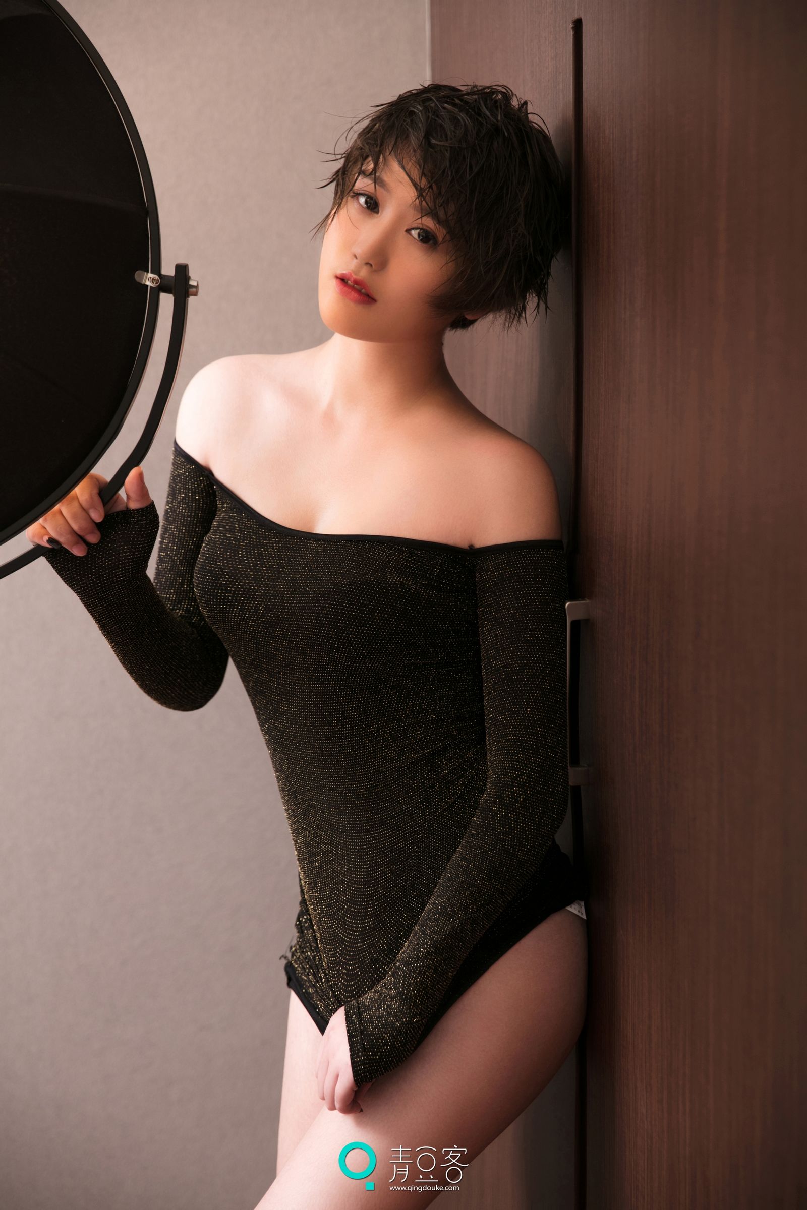 [QingDouKe青豆客] 瑶瑶 - 短发魅惑女神[53](第25页)