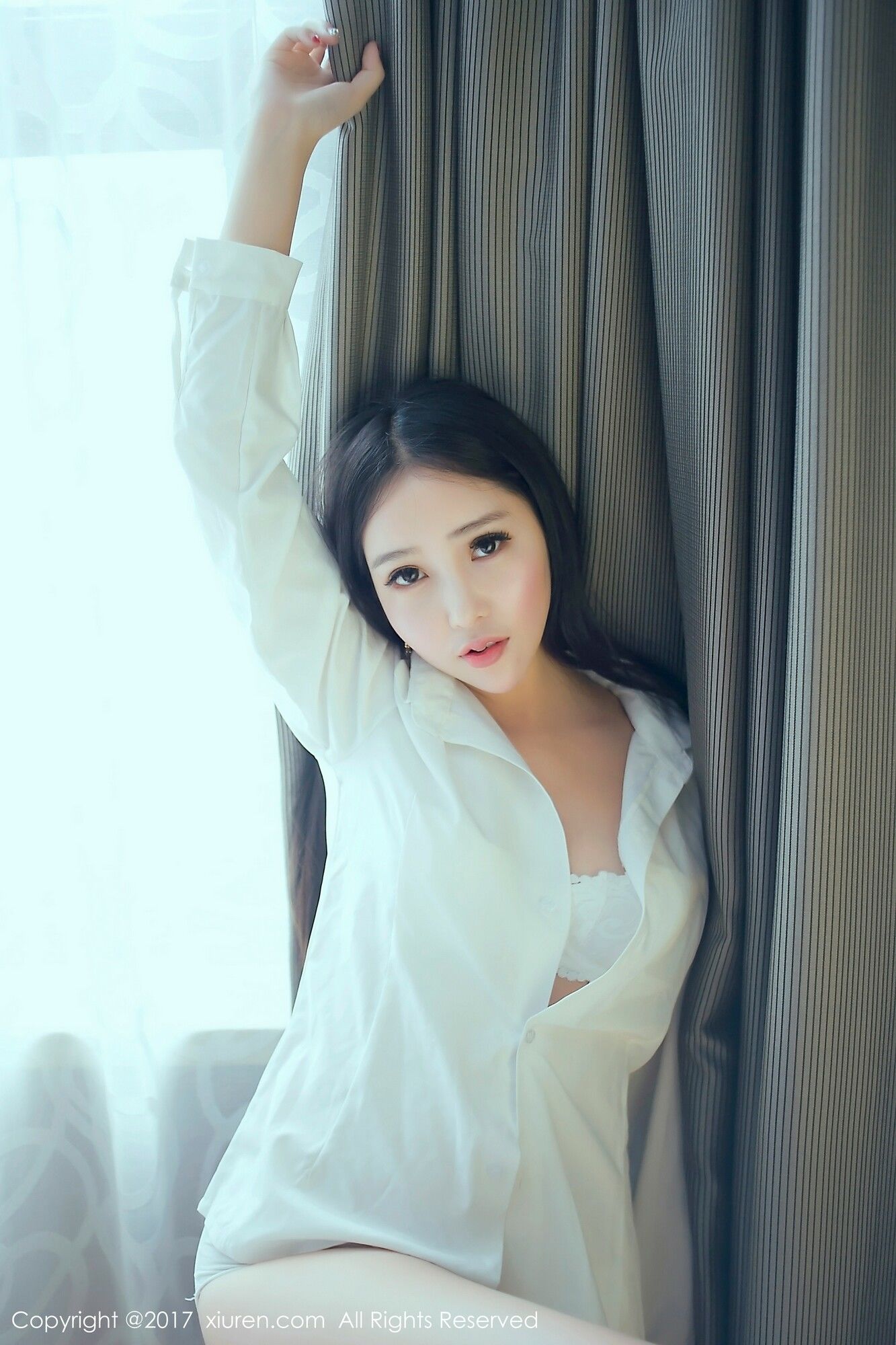 [XIUREN秀人网] No.792 艾弥 写真套图[49](第35页)