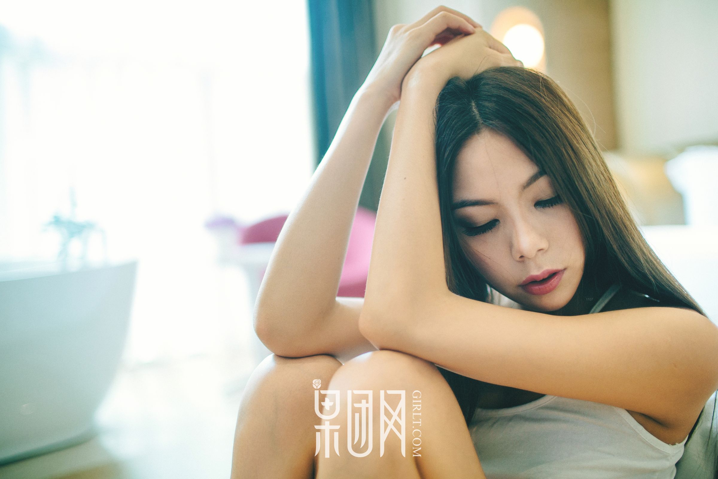 [Girlt果团网] No.058 清纯女酮体如玉雪白嫩肤 写真套图[60](第34页)