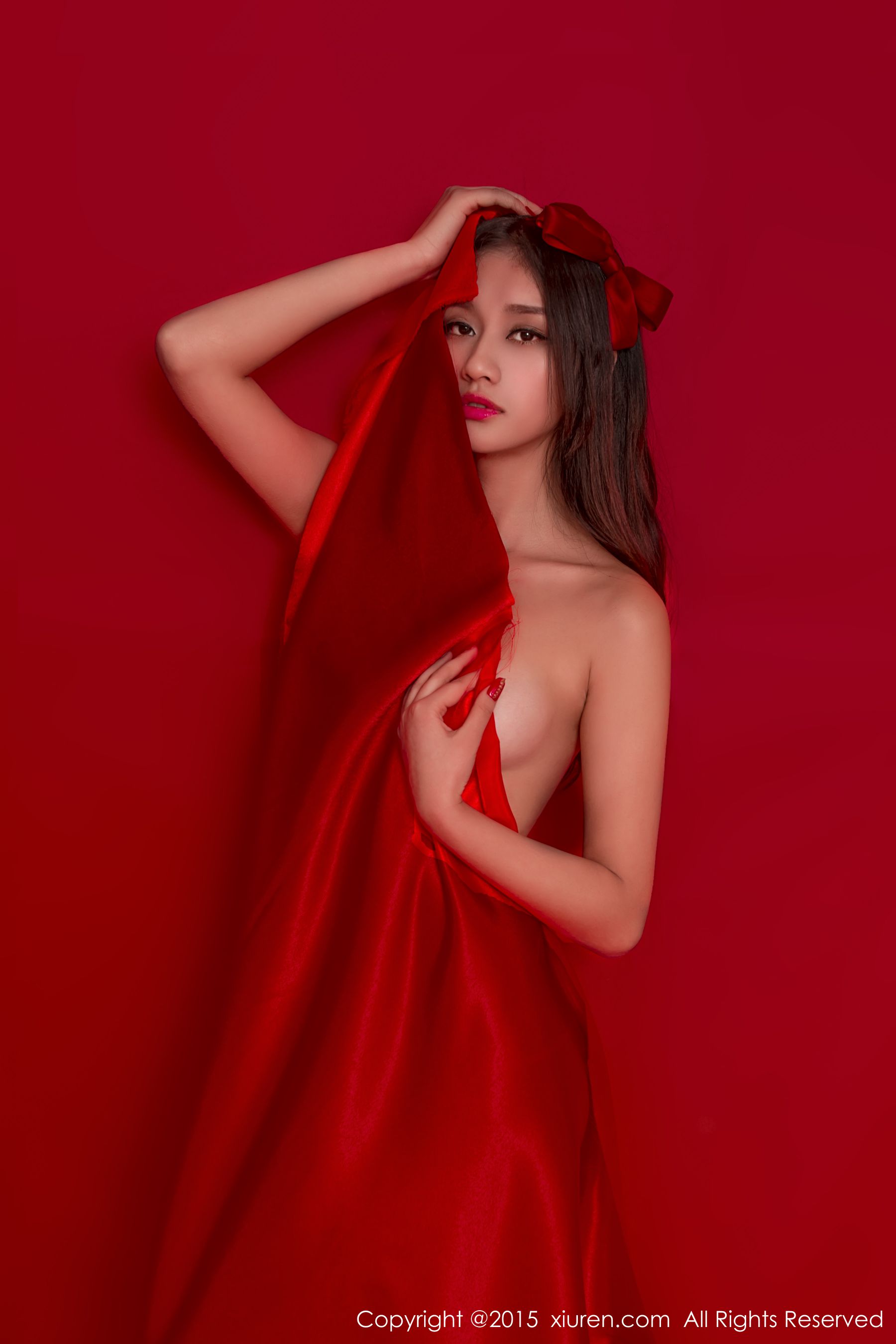 [XiuRen秀人网] No.282 史雨姐姐 - 红色背景唯美人体摄影[50](第21页)
