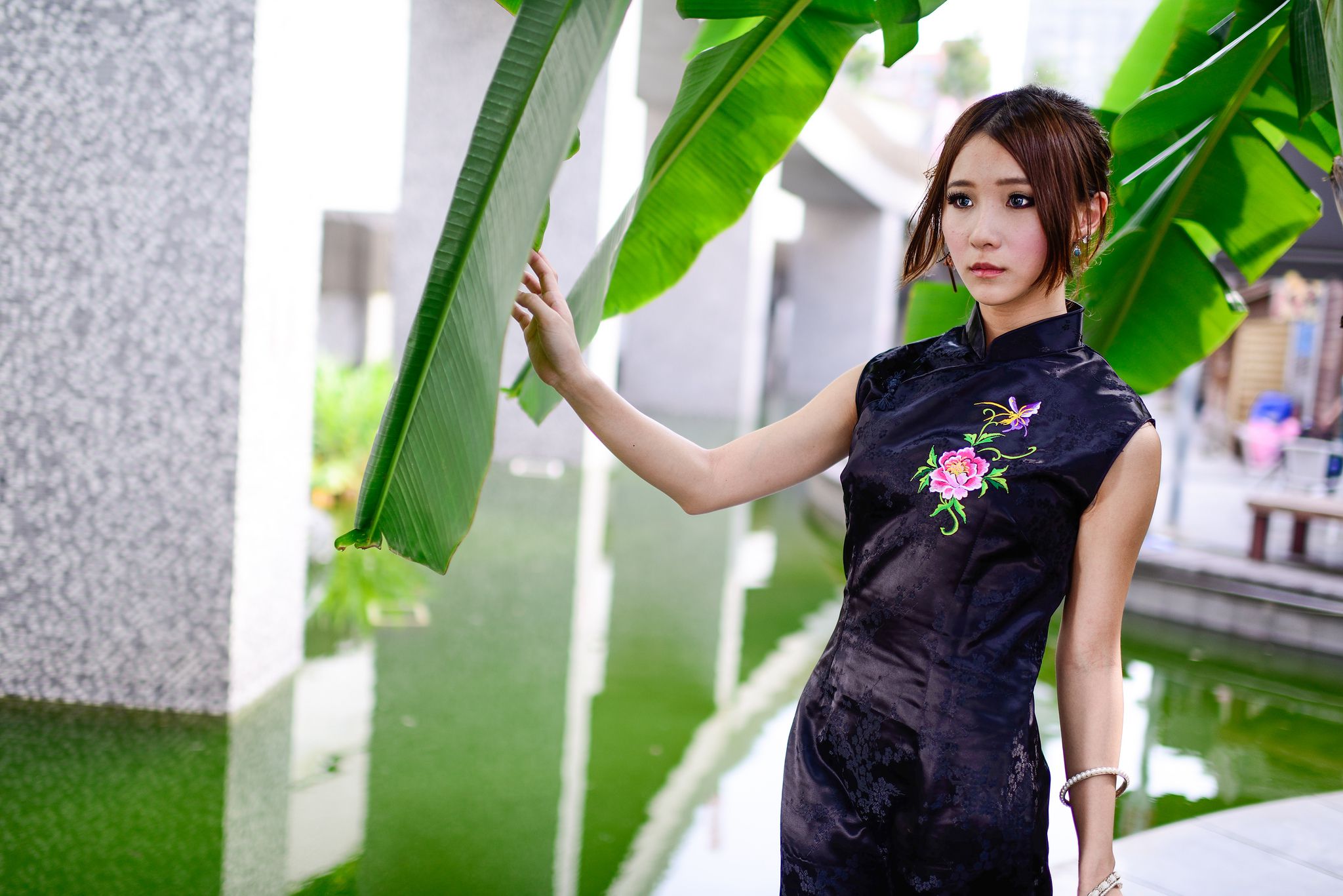 古典美女阿布 - 小清新红黑旗袍超高清写真[89](第38页)