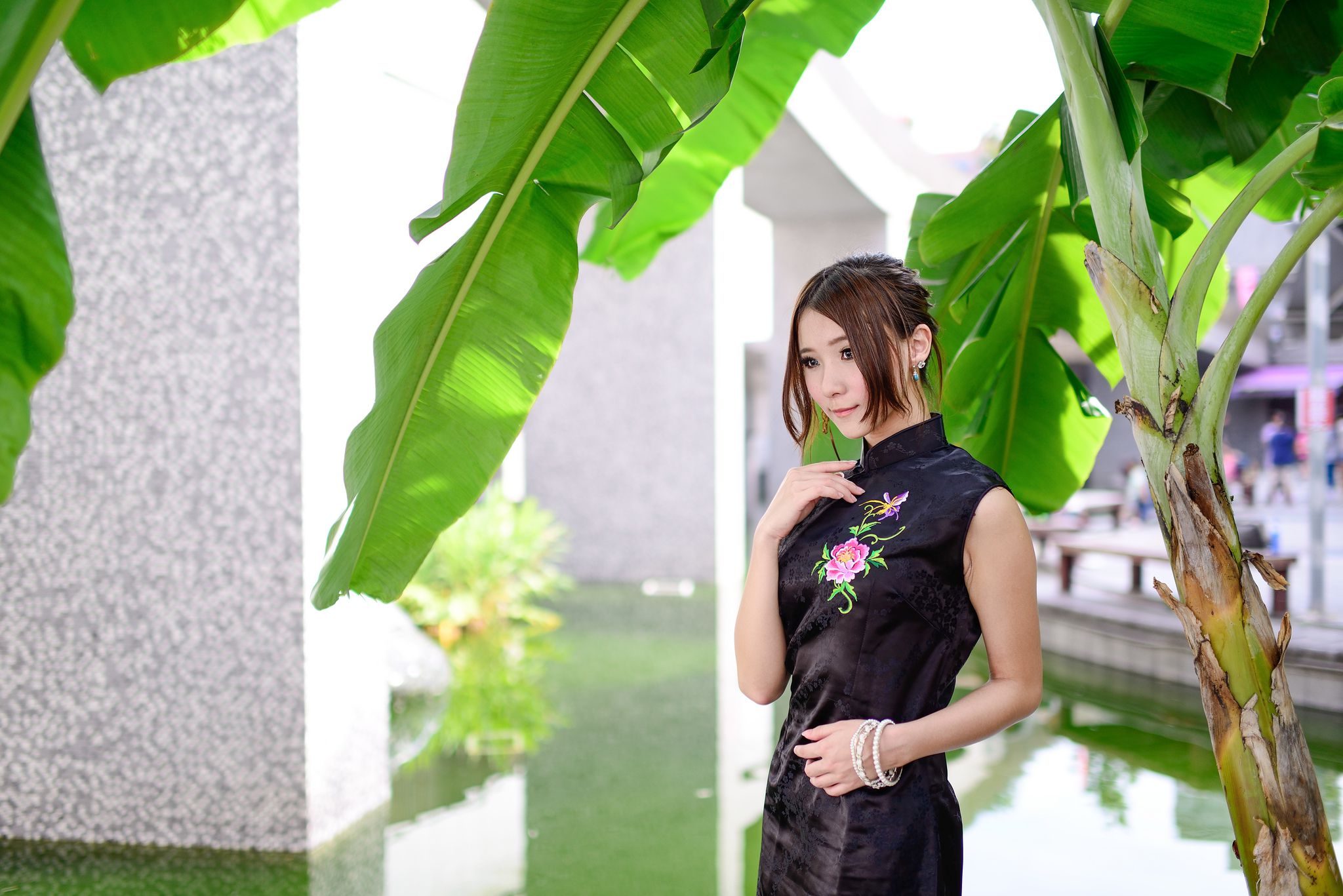 古典美女阿布 - 小清新红黑旗袍超高清写真[89](第41页)