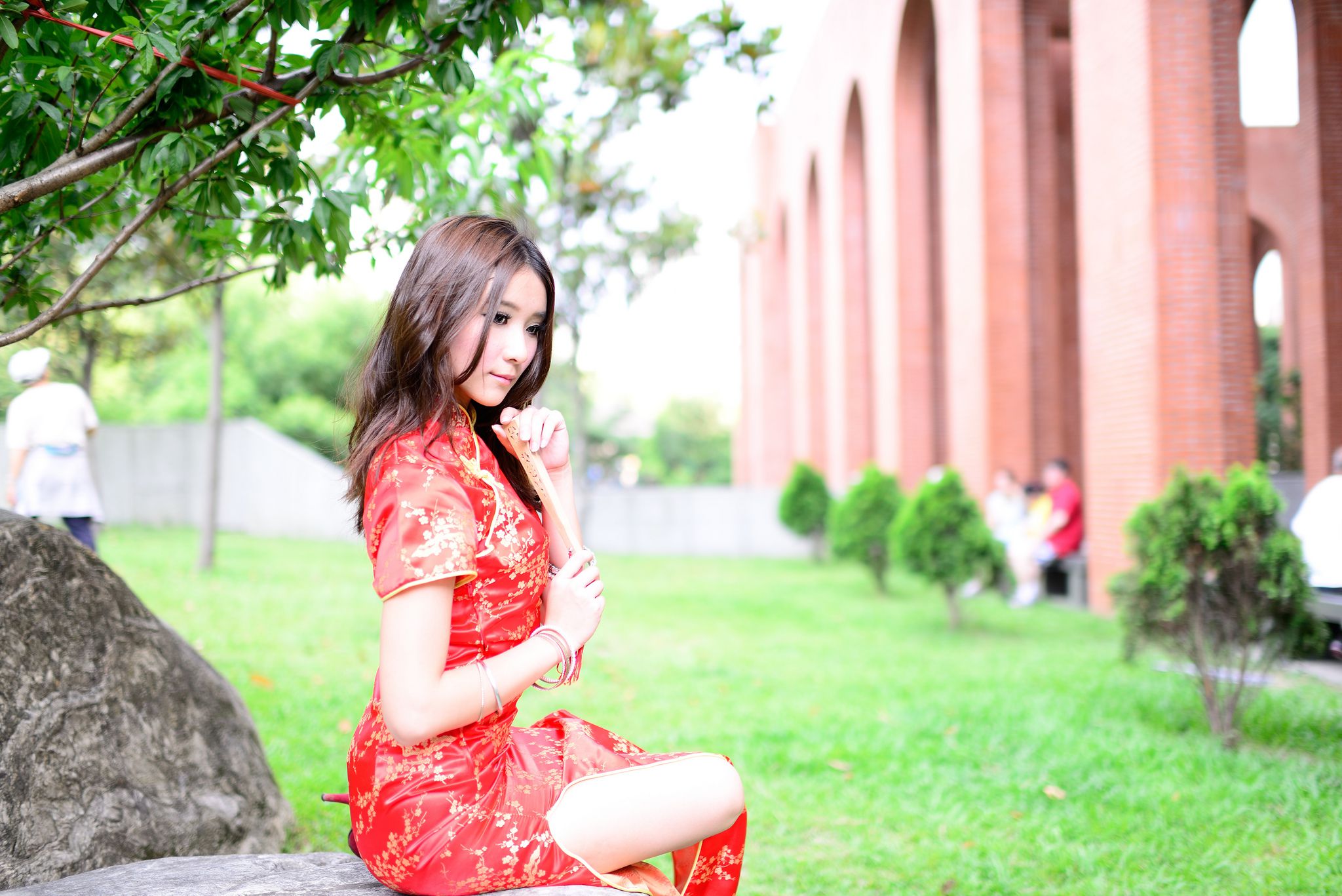 古典美女阿布 - 小清新红黑旗袍超高清写真[89](第61页)