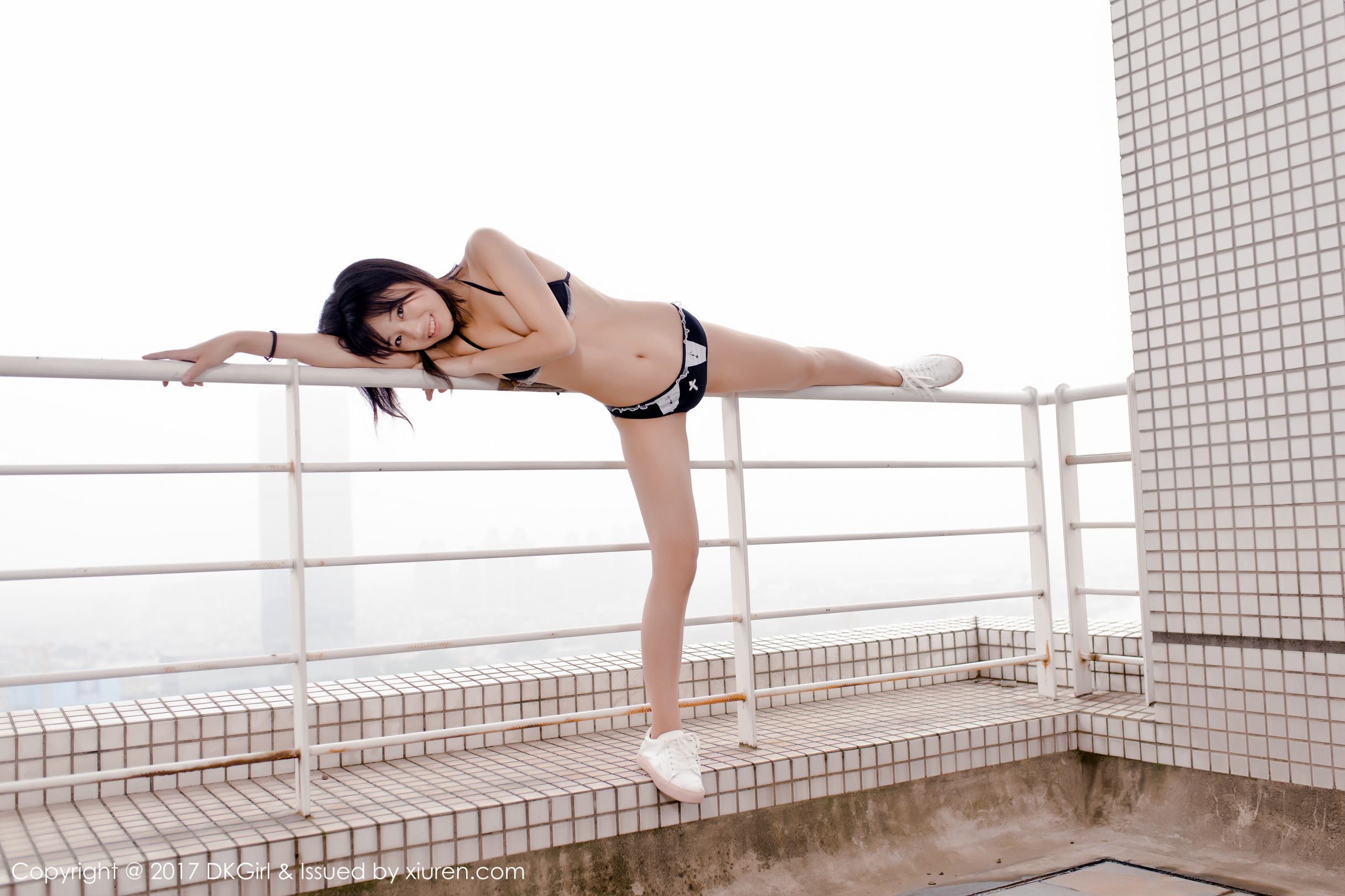 [DKGirl御女郎] Vol.029 仓井优香 - 天台演绎日系风采[43](第29页)