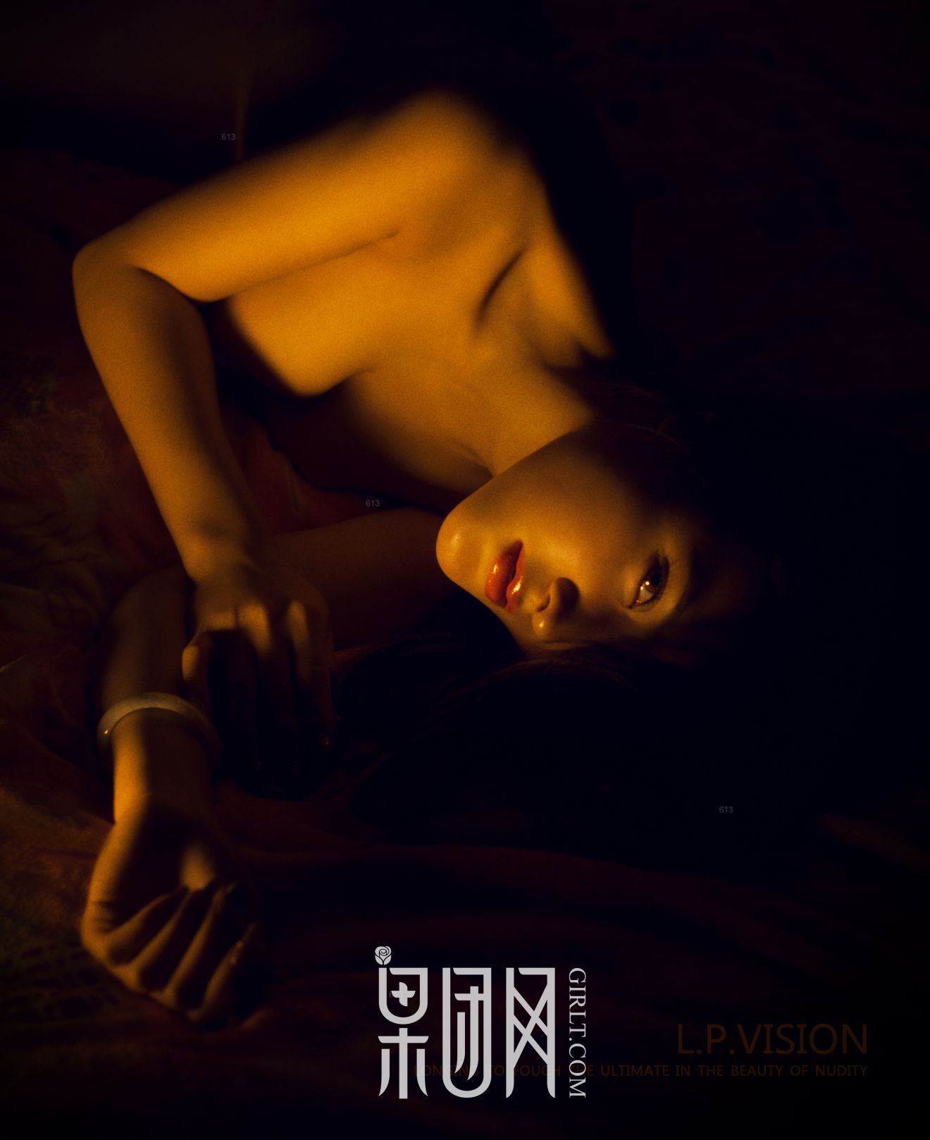[Girlt果团网] No.033 美女画家人体艺术写真[43](第29页)