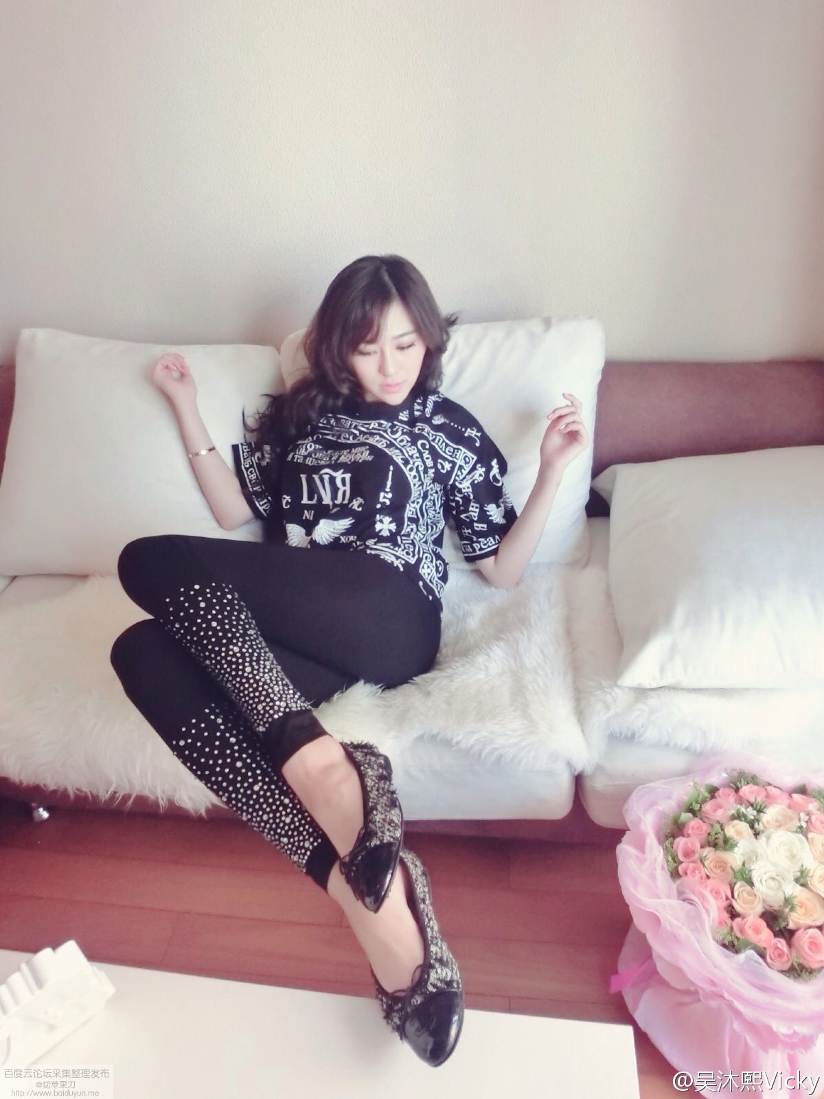 网红嫩模吴沐熙 - 微博自拍+写真图片全集(二)[82](第30页)