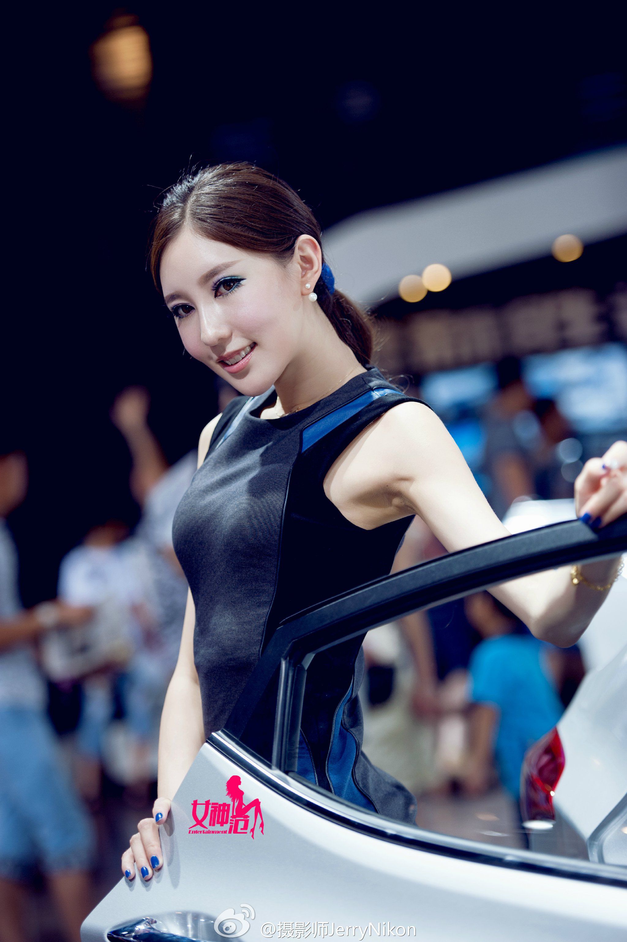 [女神范] 超高清展台美女车模图片集锦-第8集[97](第39页)
