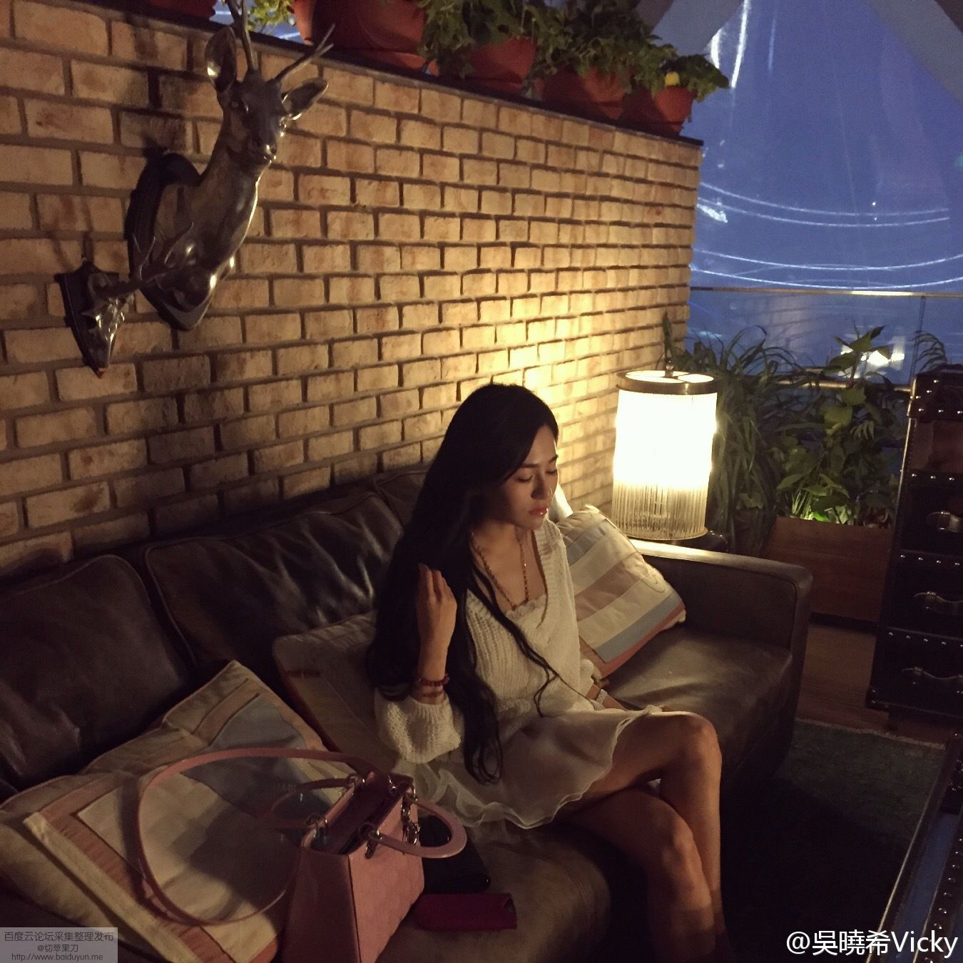 网红嫩模吴沐熙 - 微博自拍+写真图片全集(二)[82](第69页)