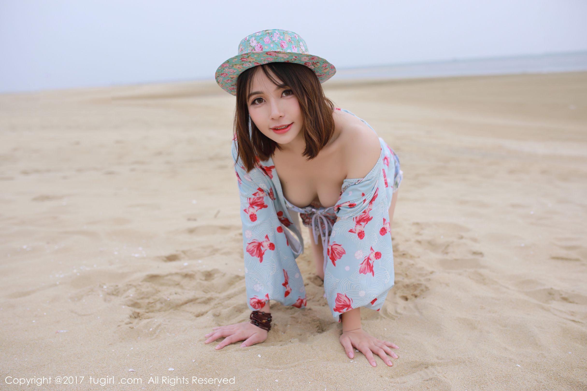 [XiuRen秀人网] No.766 奈奈Fox - 海边沙滩写真[55](第5页)