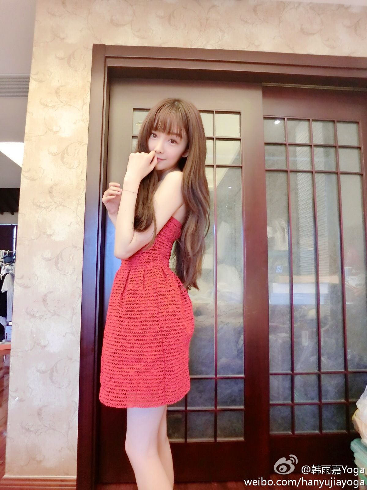 [微博红人] 韩雨嘉 - 超高清微博自拍照+写真图片(八)[103](第29页)