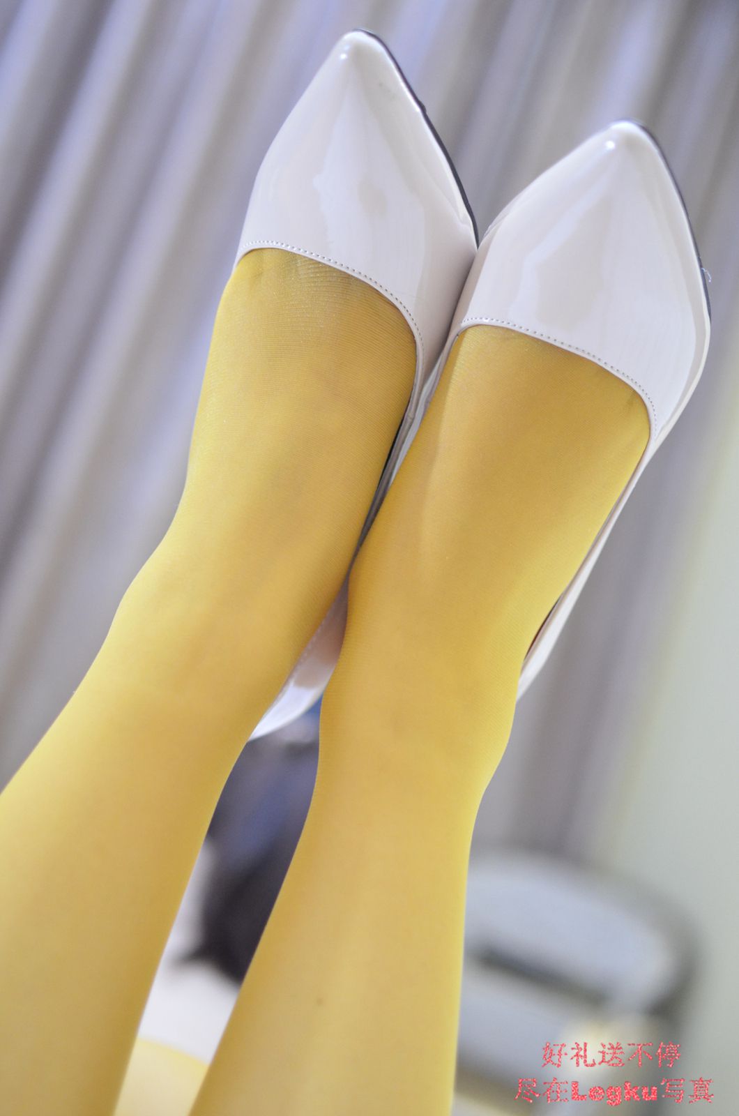 [Legku丝袜] No.121 透视白色薄纱 写真套图[33](第16页)