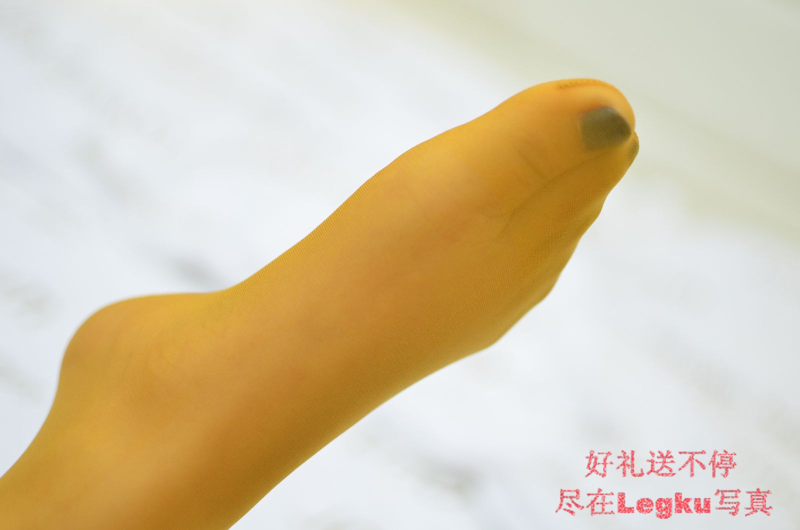 [Legku丝袜] No.121 透视白色薄纱 写真套图[33](第22页)