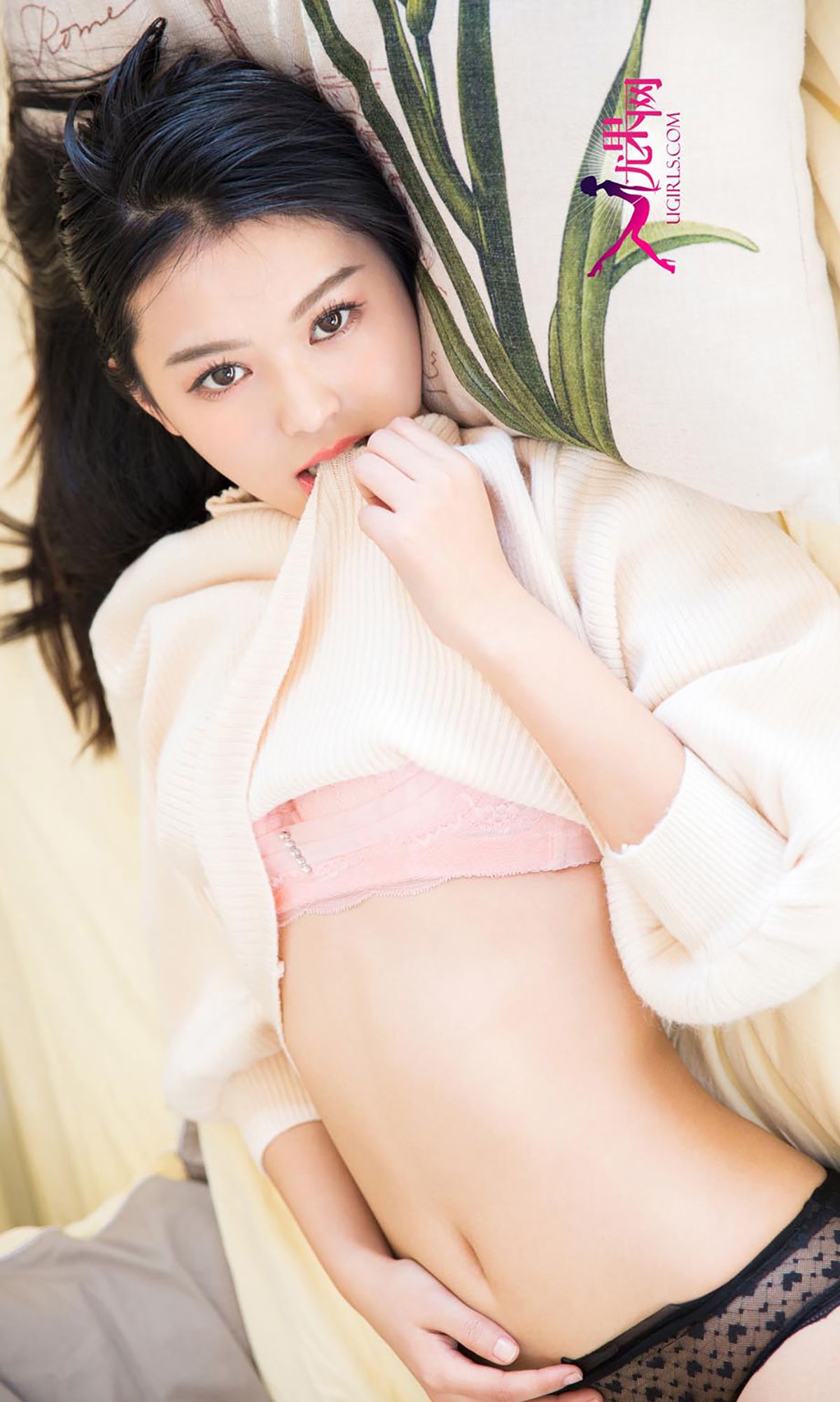 [Ugirls爱尤物] No.251 媛媛 《欠你的宠爱》写真集[40](第39页)