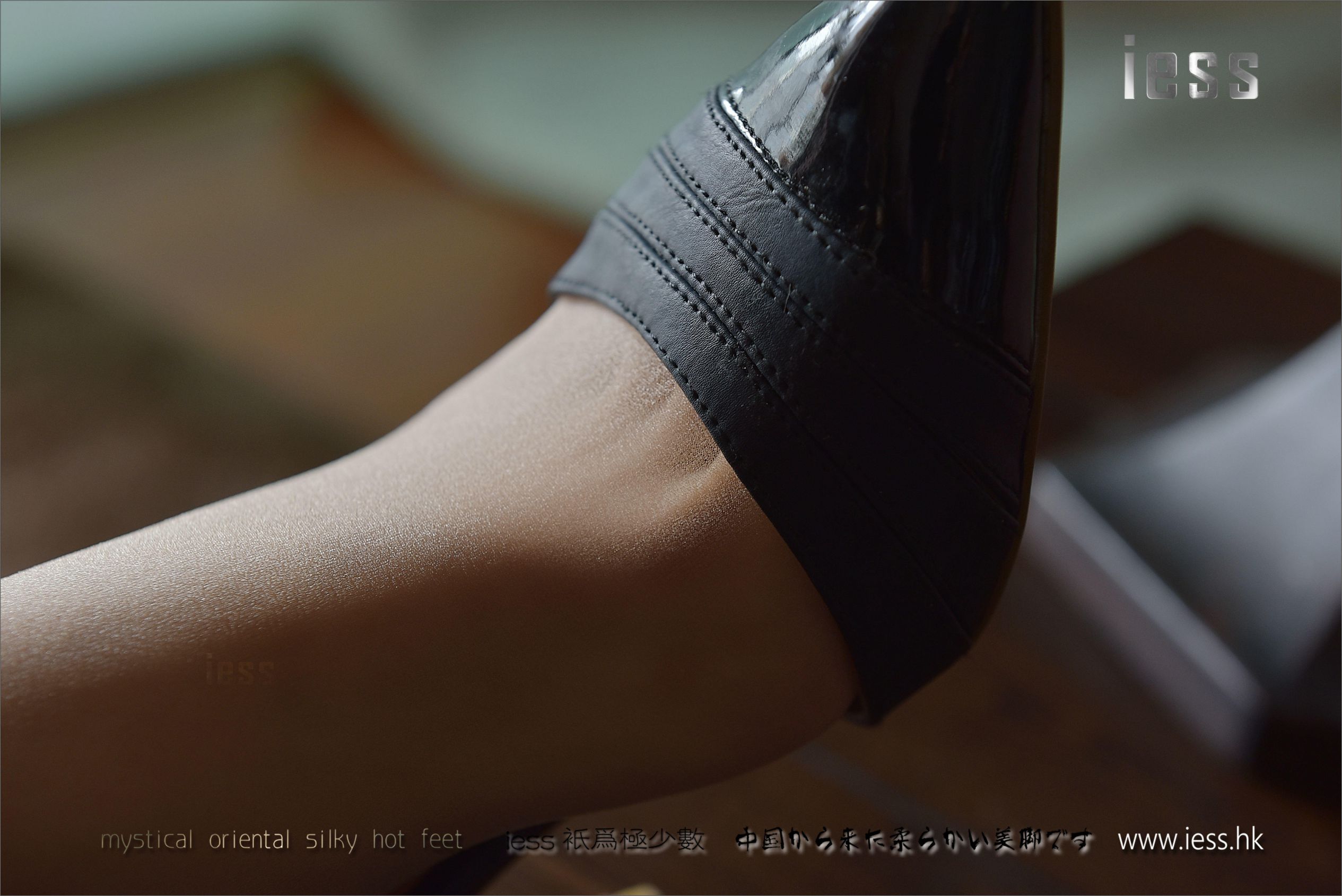 [IESS异思趣向] 丝足便当098期 公子《今夜有雨入梦一避》[99](第44页)