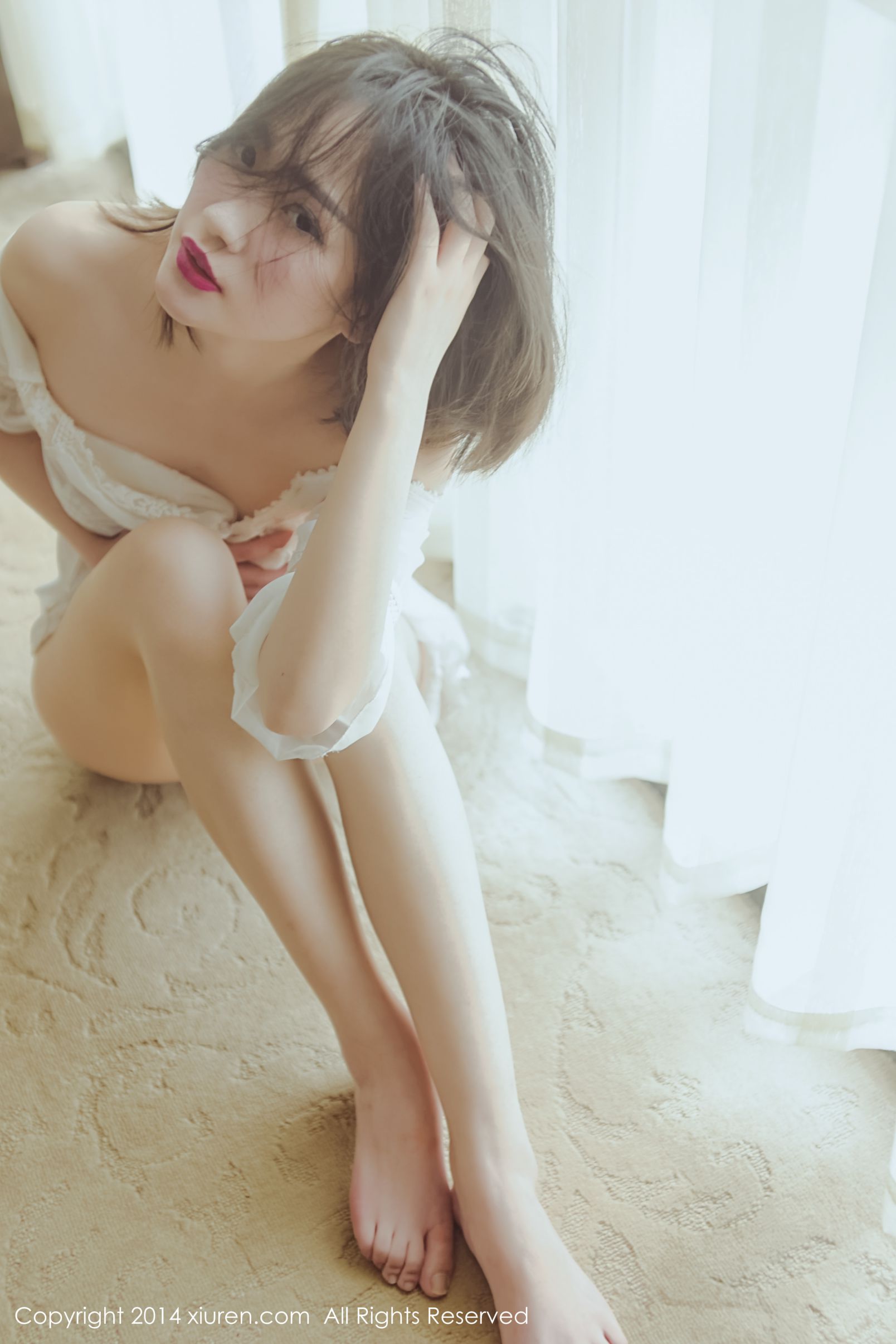 [XIUREN秀人网] 女神MAGIC-性感私房套图[52](第32页)