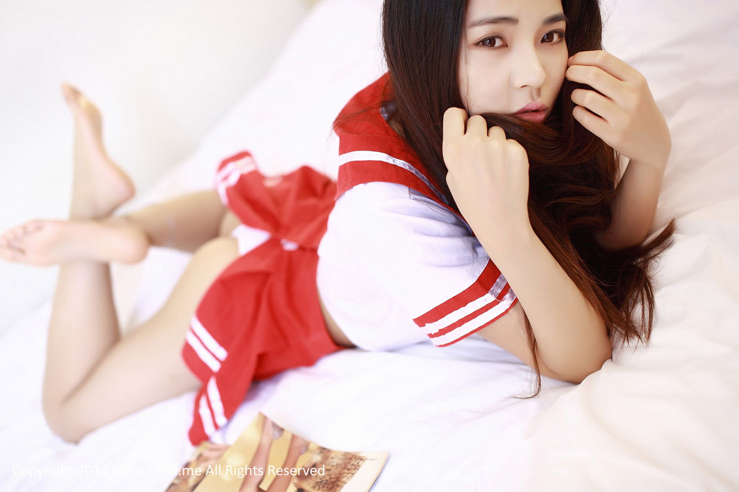 [TGOD推女神] 晓艾fafa-水手服的美少女私房写真[71](第19页)