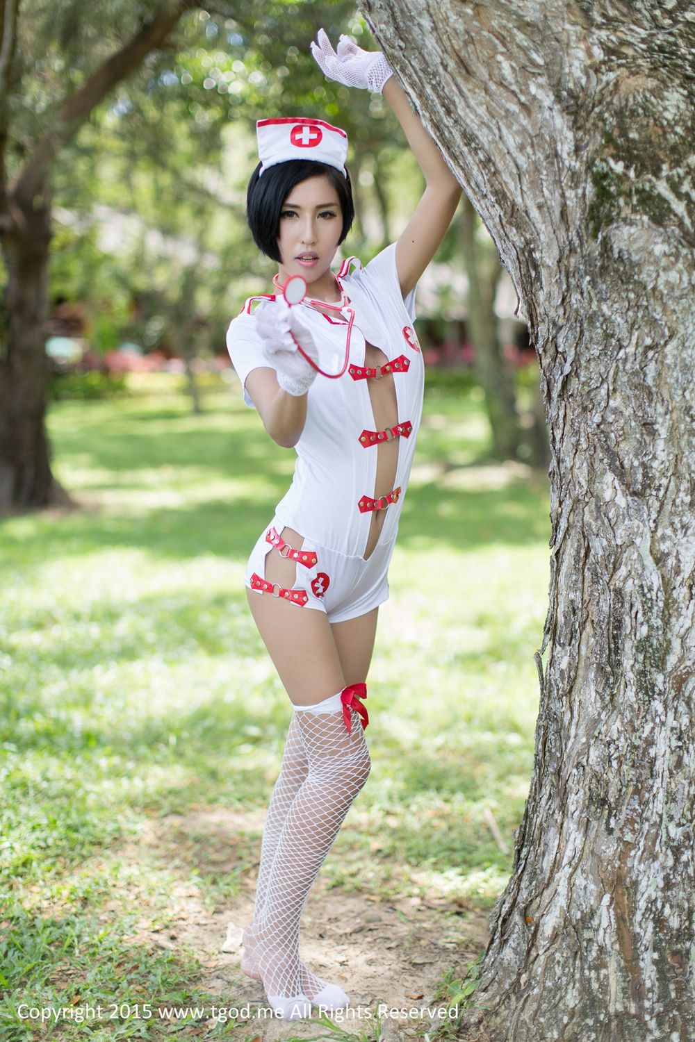 [TGOD推女神] 魅惑女神娜依灵儿-这位护士有点冷[50](第33页)