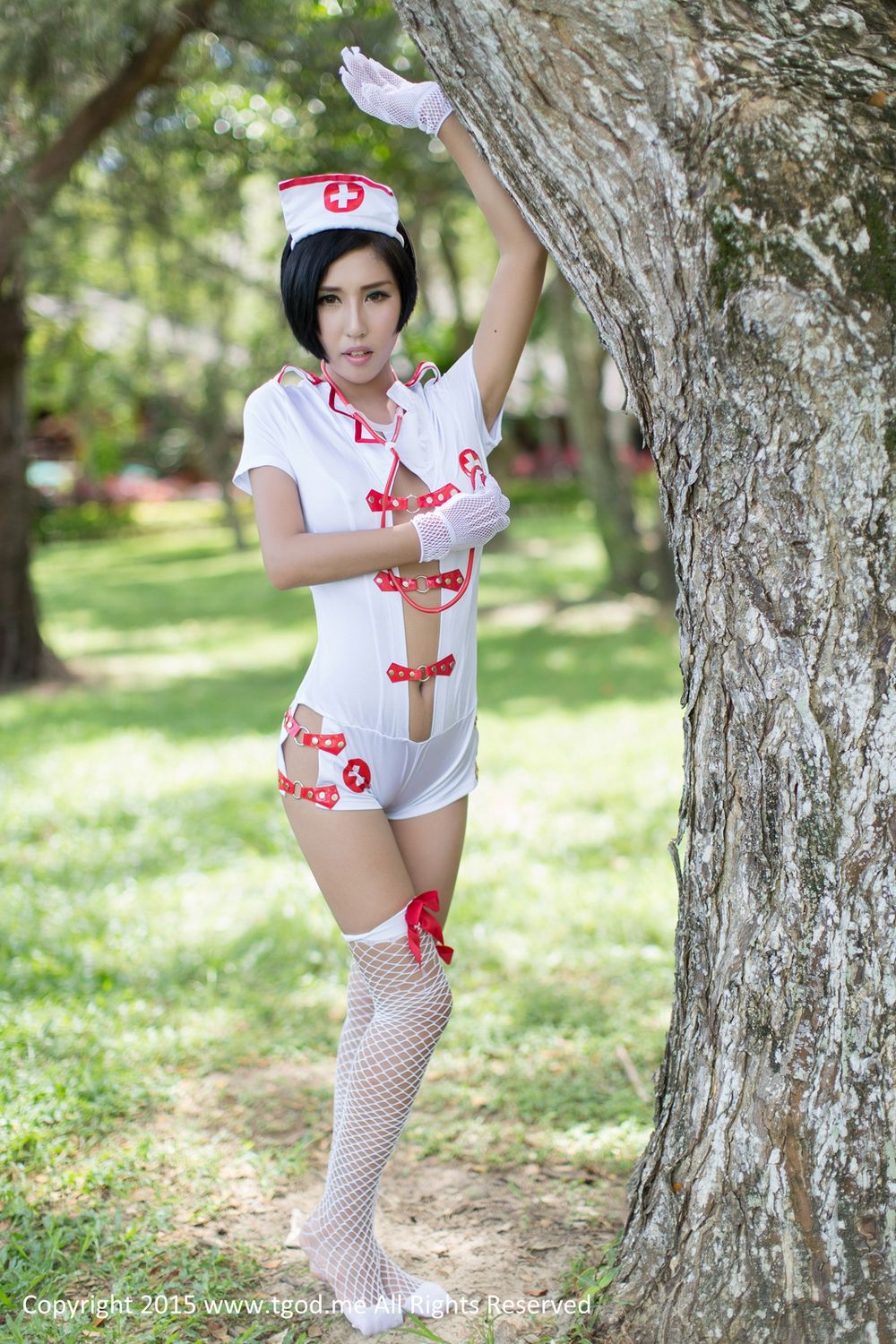 [TGOD推女神] 魅惑女神娜依灵儿-这位护士有点冷[50](第34页)