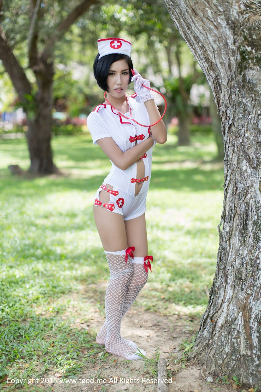 [TGOD推女神] 魅惑女神娜依灵儿-这位护士有点冷[50](第36页)