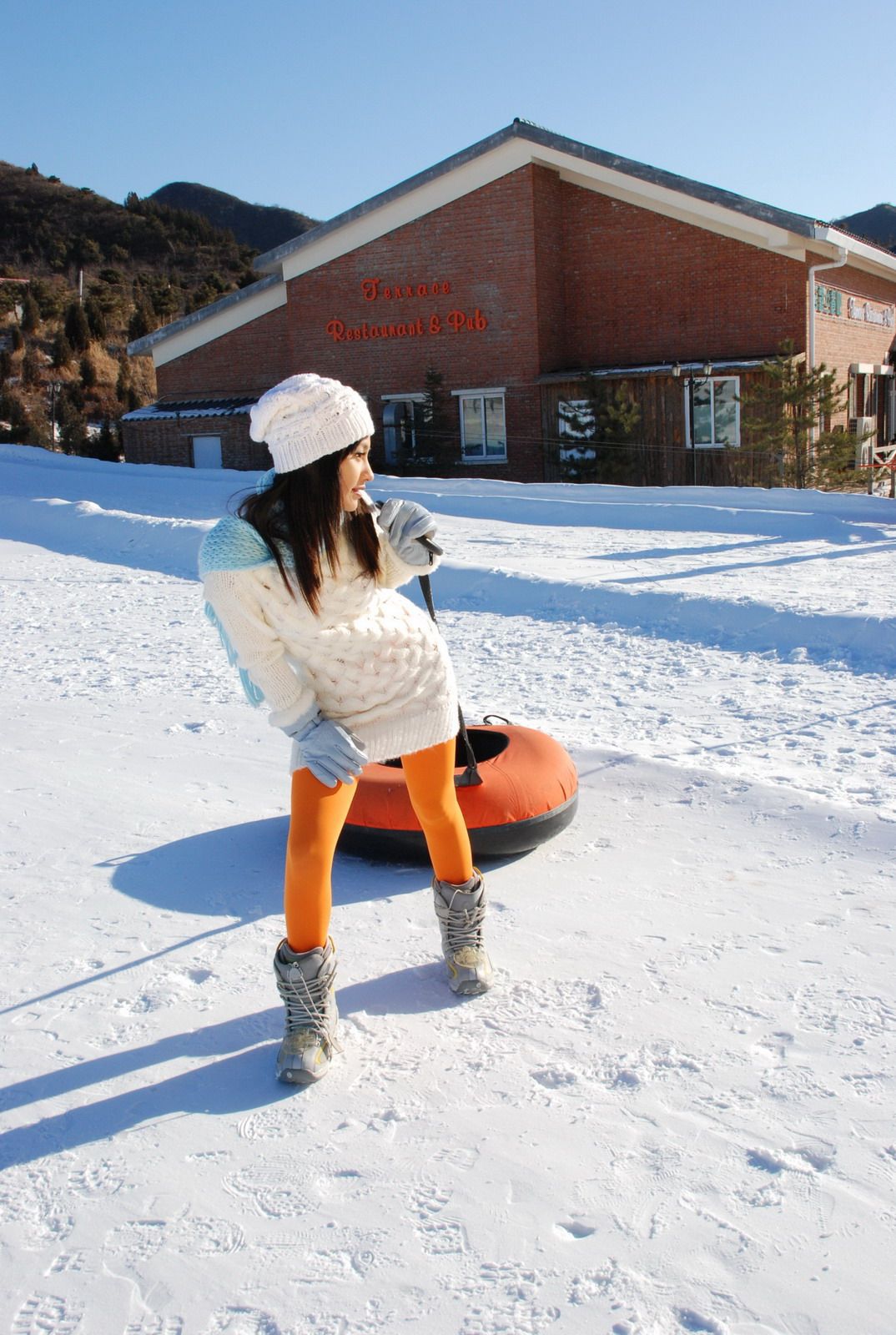 明星美女杨雪-滑雪场摄影套图 [21](第5页)