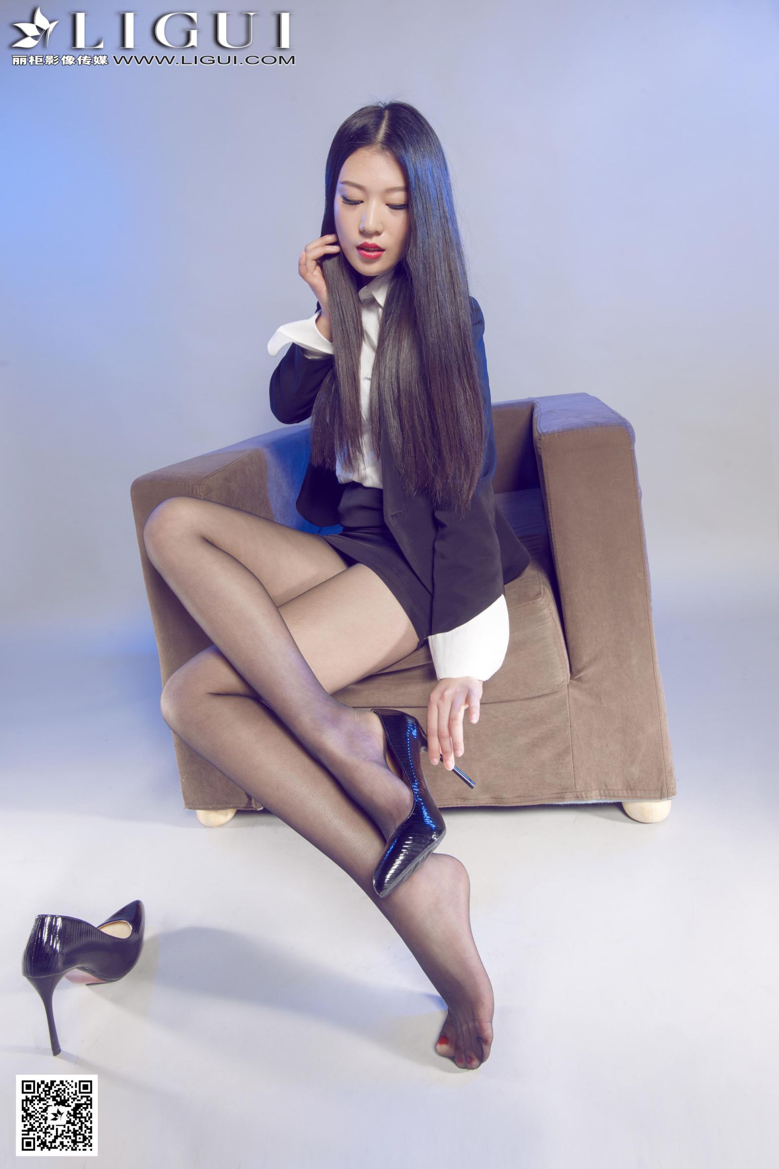 [Ligui丽柜] 佳怡 - 黑丝美腿OL制服[84](第28页)