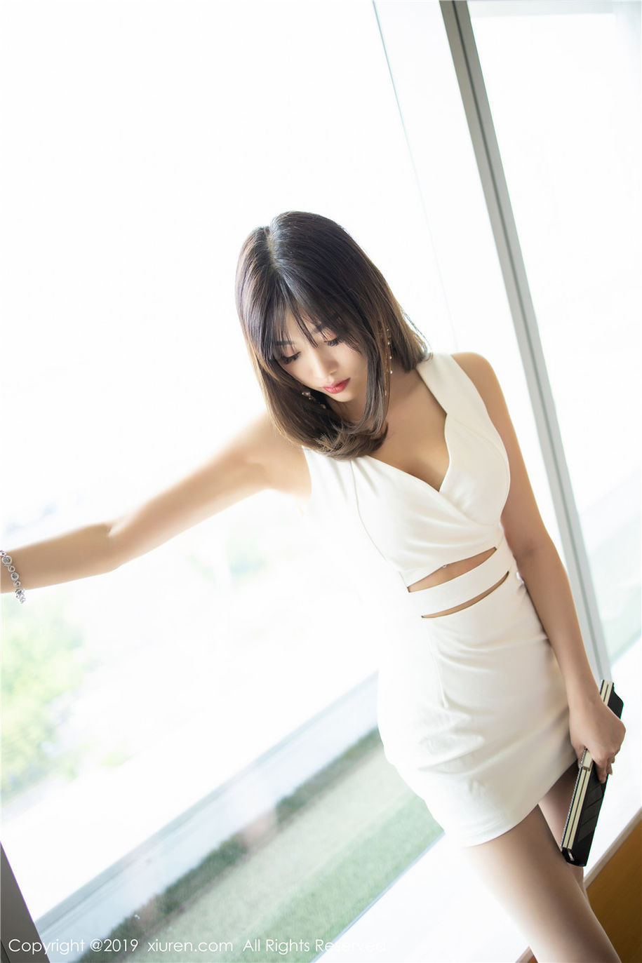 惊艳美女杨晨晨sugar低胸装超短裙美乳诱惑写真(第48页)