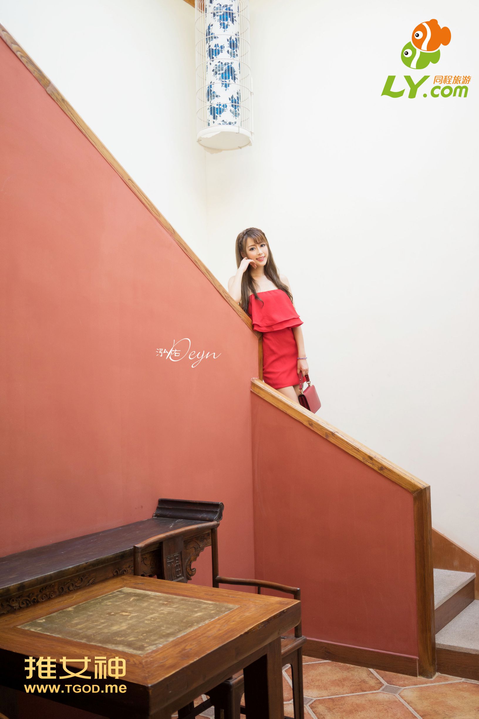 <b>[TGOD推女神] 王曼妮zZ-《女神去哪儿》第11期[62]</b>(第37页)