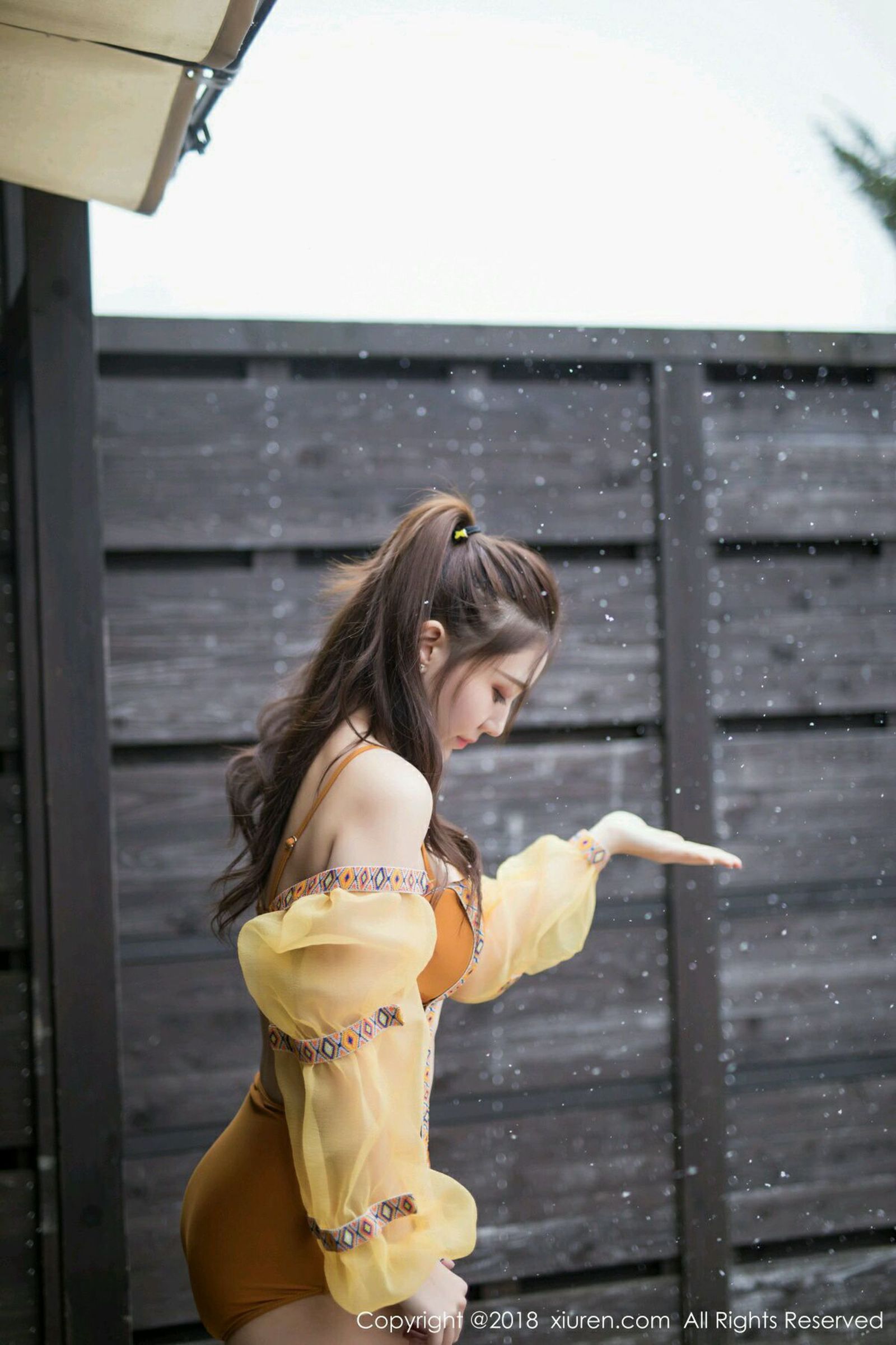 [XIUREN秀人网] No.1236 丽质女神@淼淼萌萌哒日本北海道旅拍第一套写真[59](第30页)