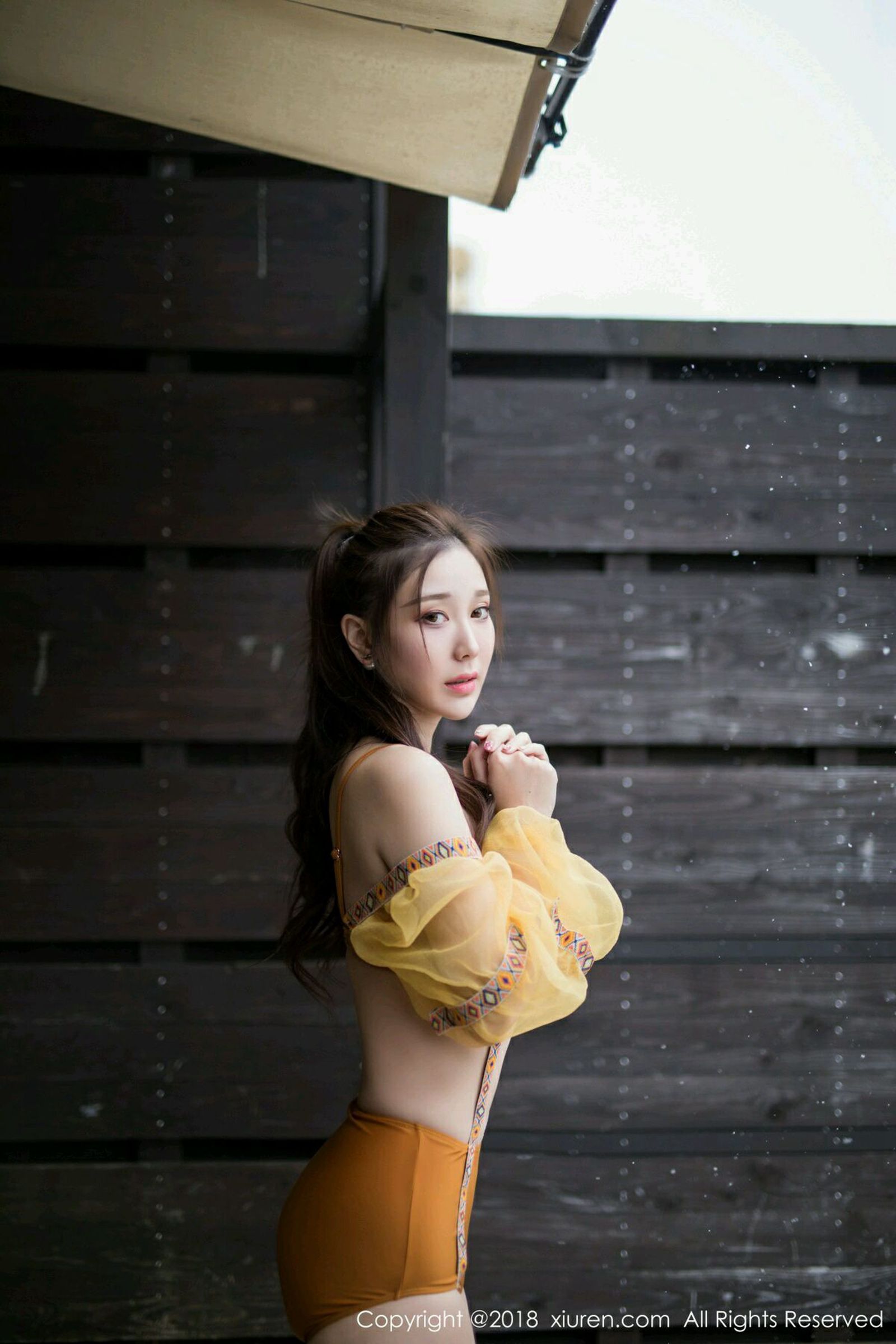 [XIUREN秀人网] No.1236 丽质女神@淼淼萌萌哒日本北海道旅拍第一套写真[59](第32页)