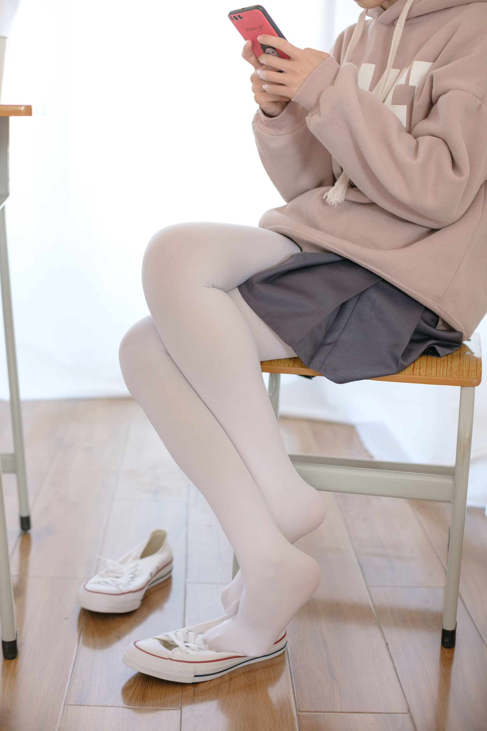 [森萝财团] X-002 白丝运动风 萝莉丝袜写真套图[105](第90页)