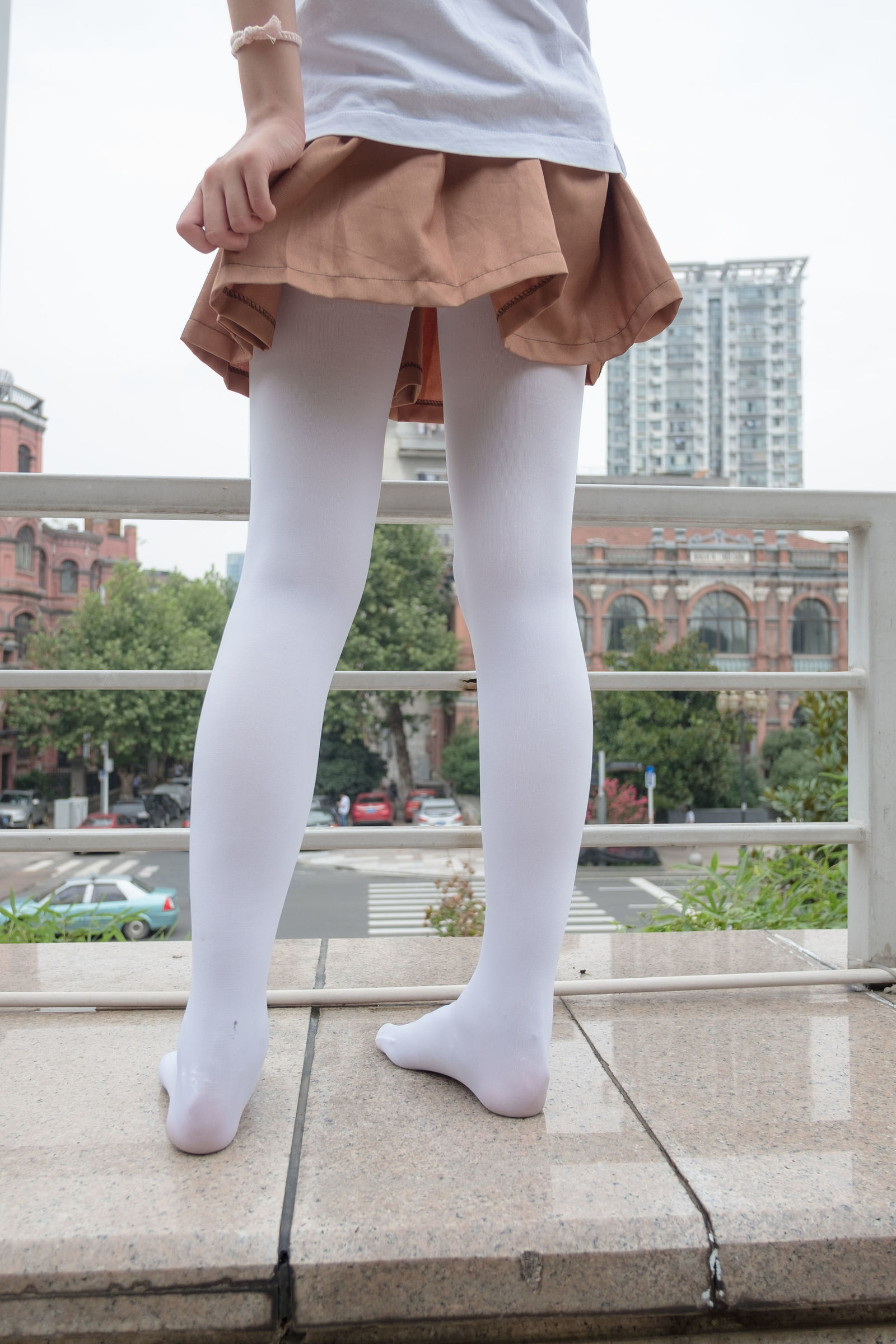 [森萝财团] BETA-004 高中女生JK白丝外拍 萝莉丝袜写真套图[113](第64页)