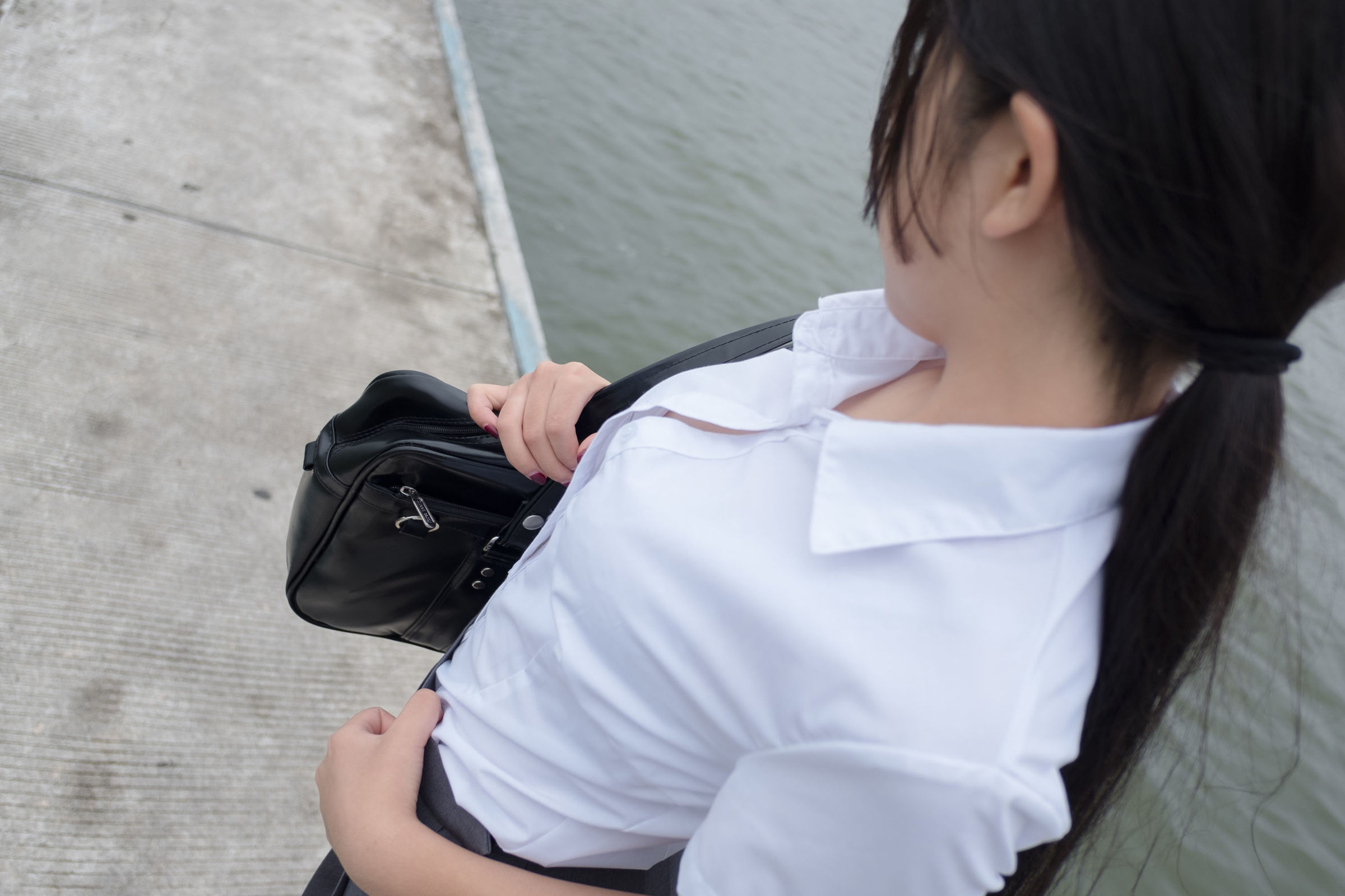 [森萝财团] BETA-005 女生的白衬衣诱惑 萝莉丝袜写真套图[76](第56页)