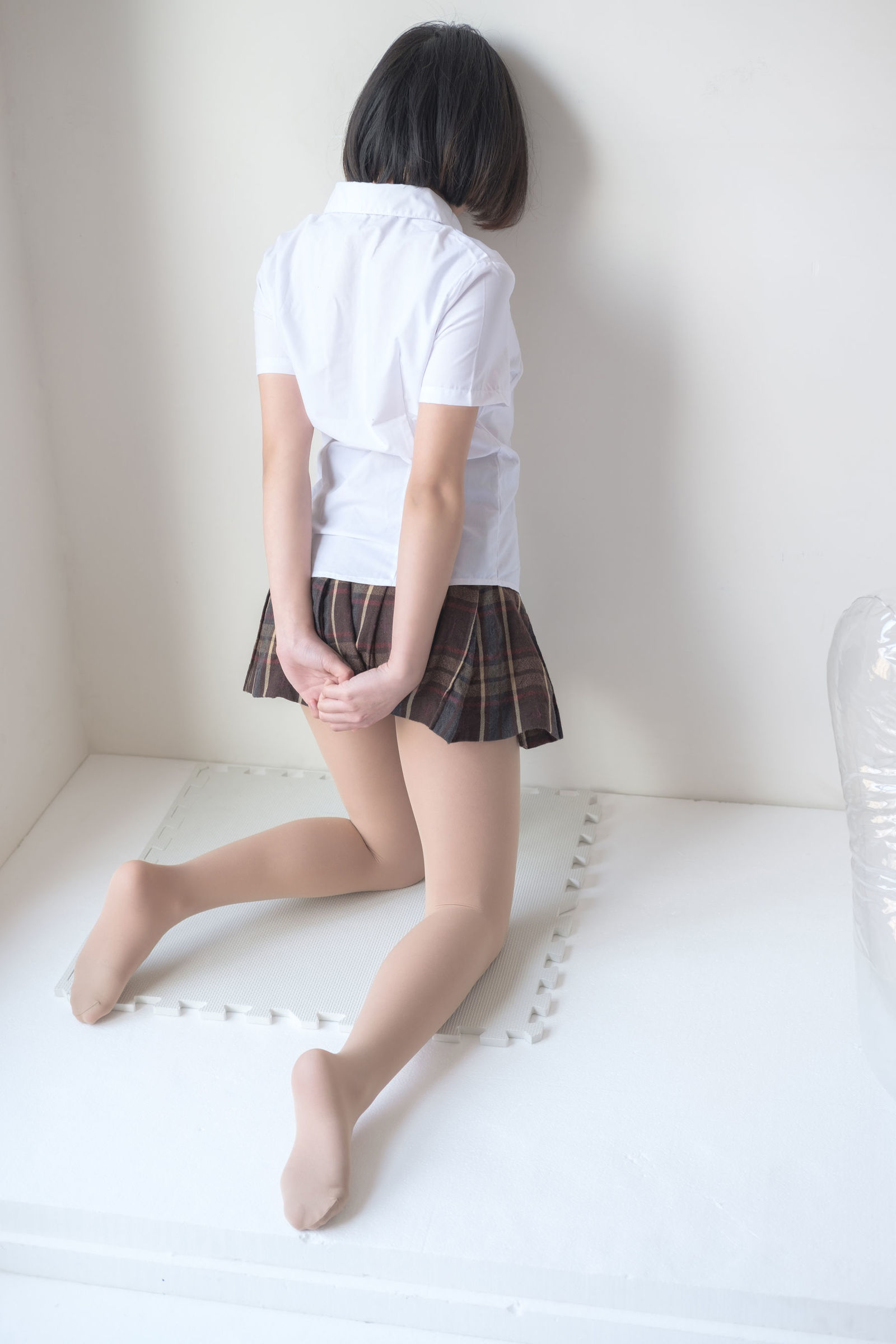 [森萝财团-萝莉丝袜写真] X-013 肉丝妹妹的白船袜[134](第12页)