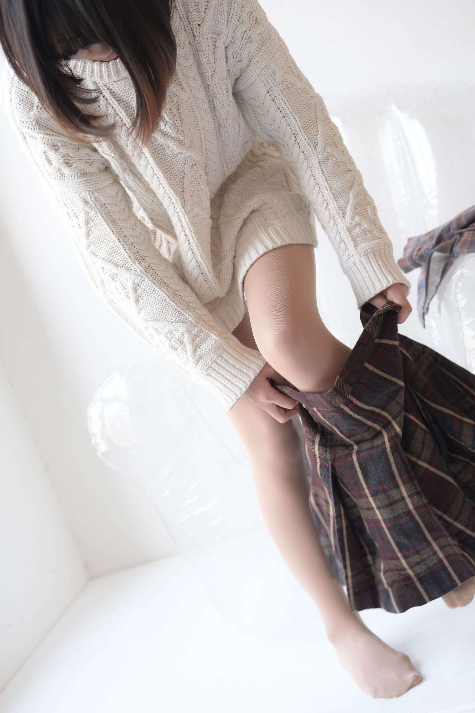 [森萝财团-萝莉丝袜写真] X-013 肉丝妹妹的白船袜[134](第14页)