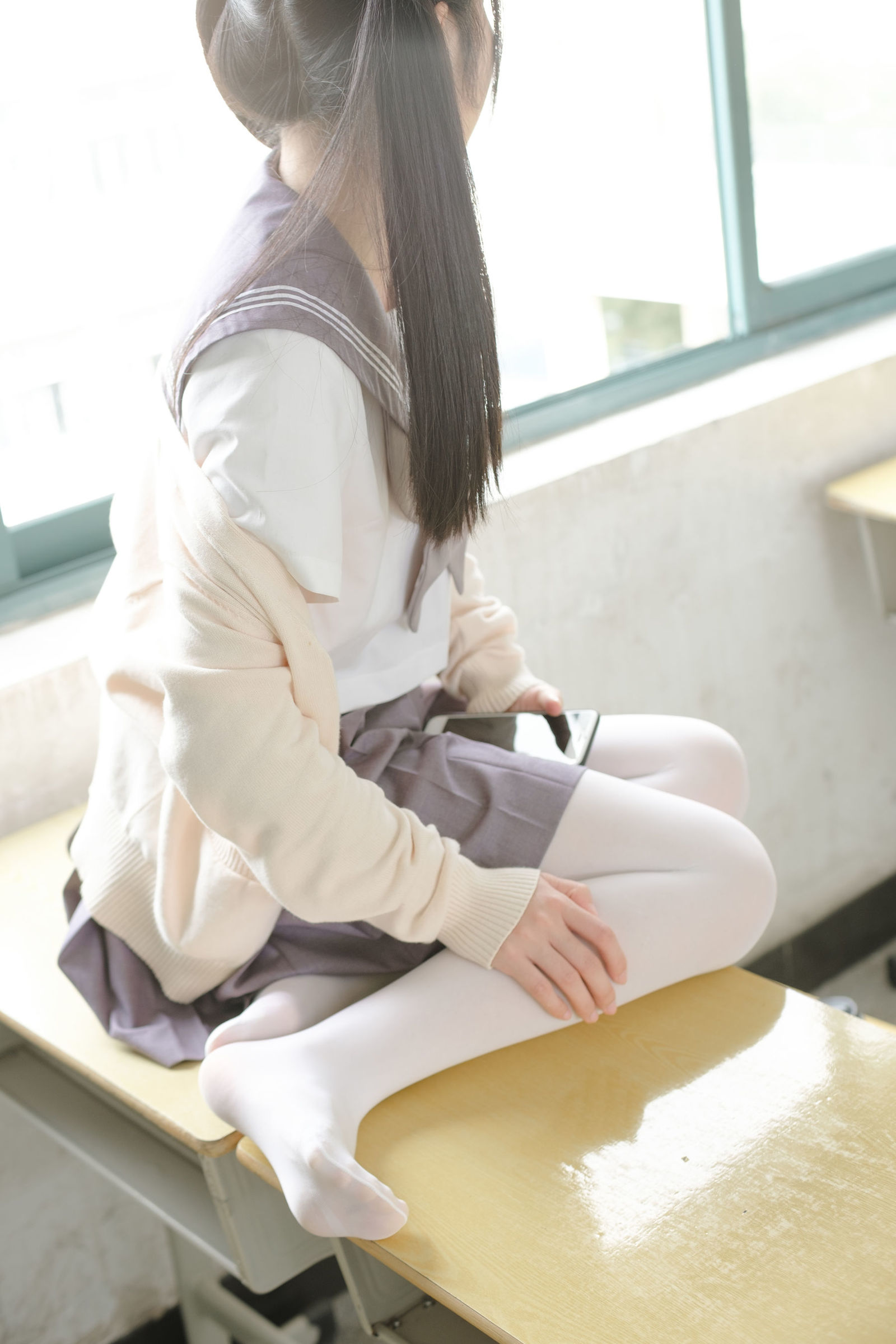 [森萝财团-萝莉丝袜写真] X-017 JK校服白丝[99](第70页)