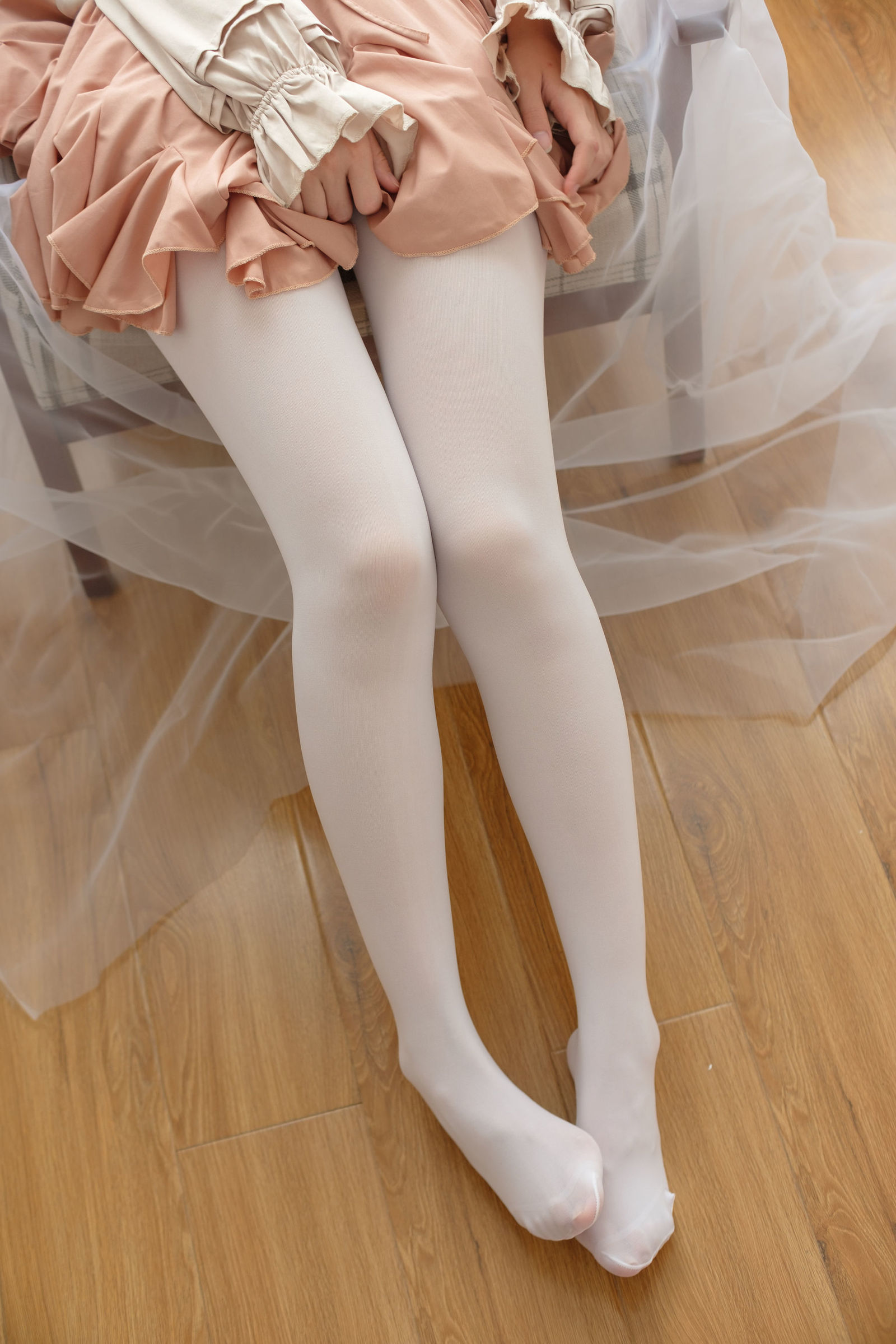 [森萝财团] X-029 萝莉白丝 萝莉丝袜写真套图[95](第15页)