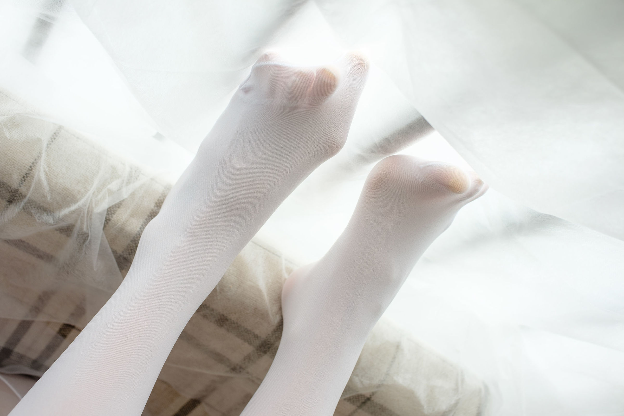 [森萝财团] X-029 萝莉白丝 萝莉丝袜写真套图[95](第59页)