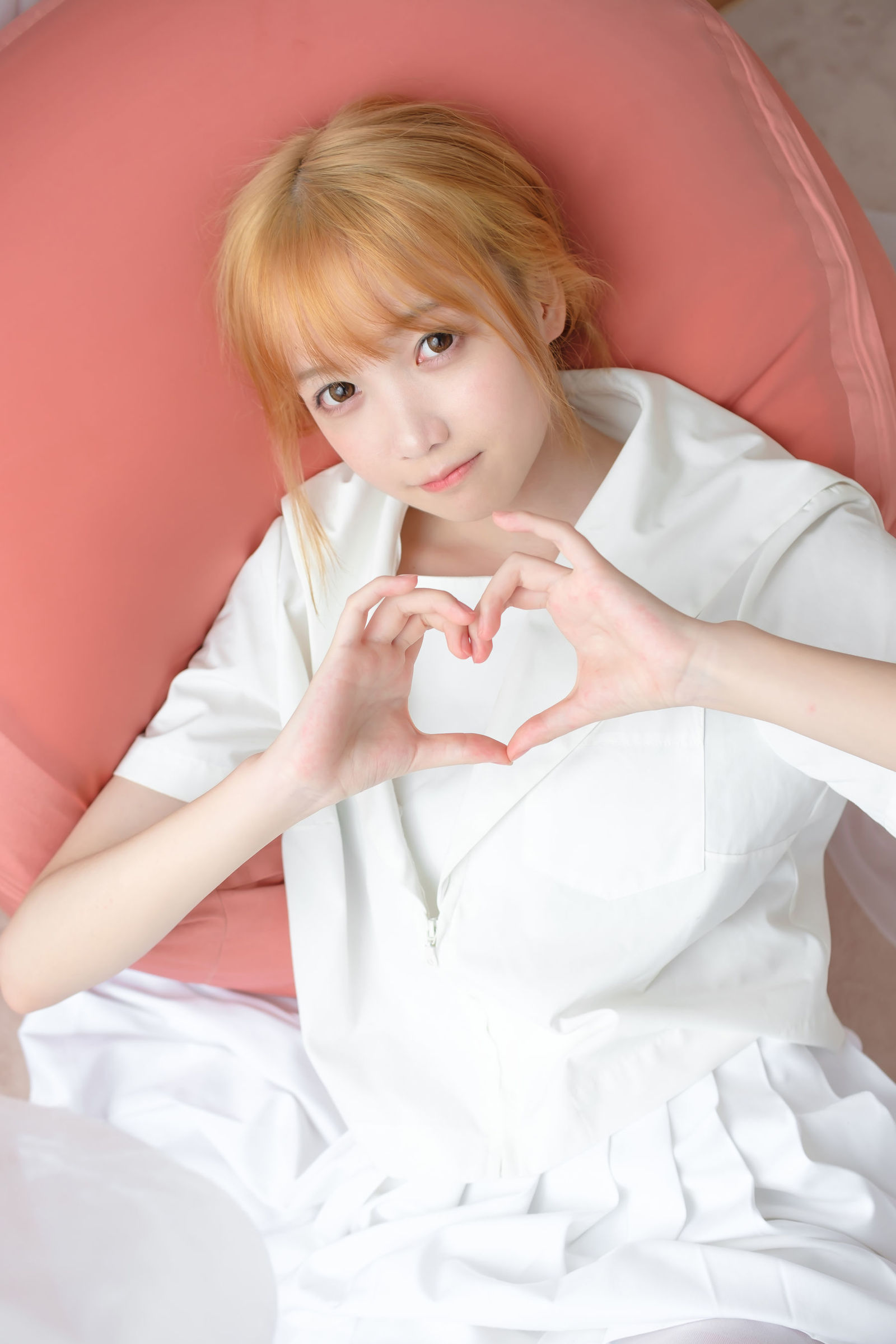 [森萝财团] X-038 明天我要嫁给你啦 萝莉丝袜写真套图[116](第15页)