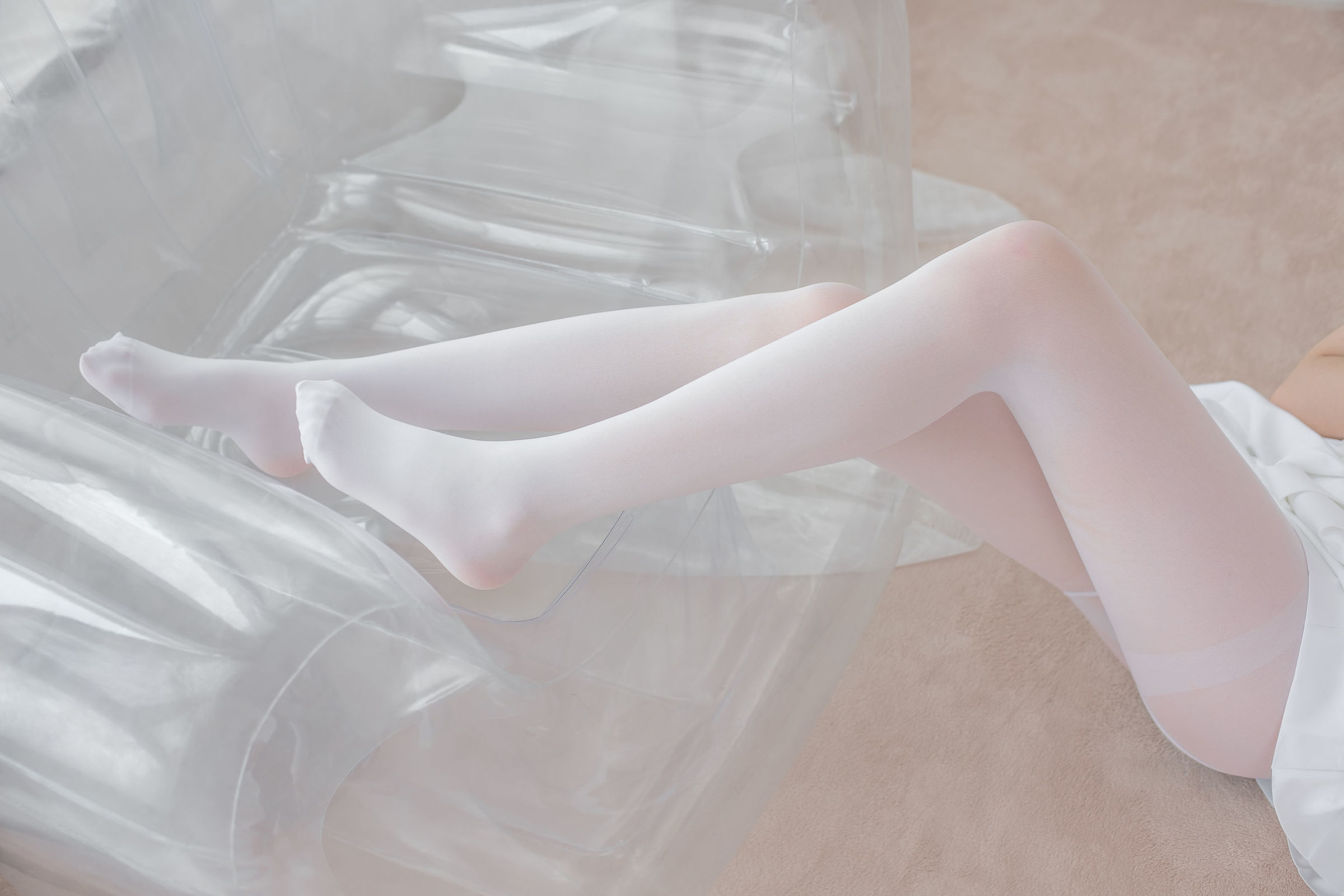 [森萝财团] X-038 明天我要嫁给你啦 萝莉丝袜写真套图[116](第40页)