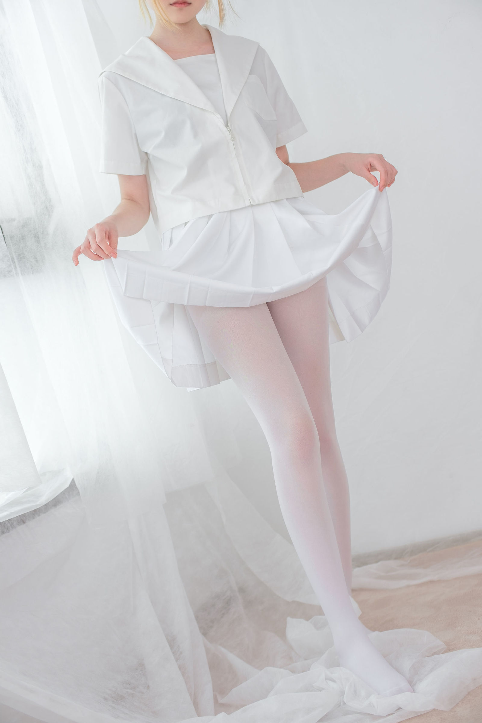 [森萝财团] X-038 明天我要嫁给你啦 萝莉丝袜写真套图[116](第57页)