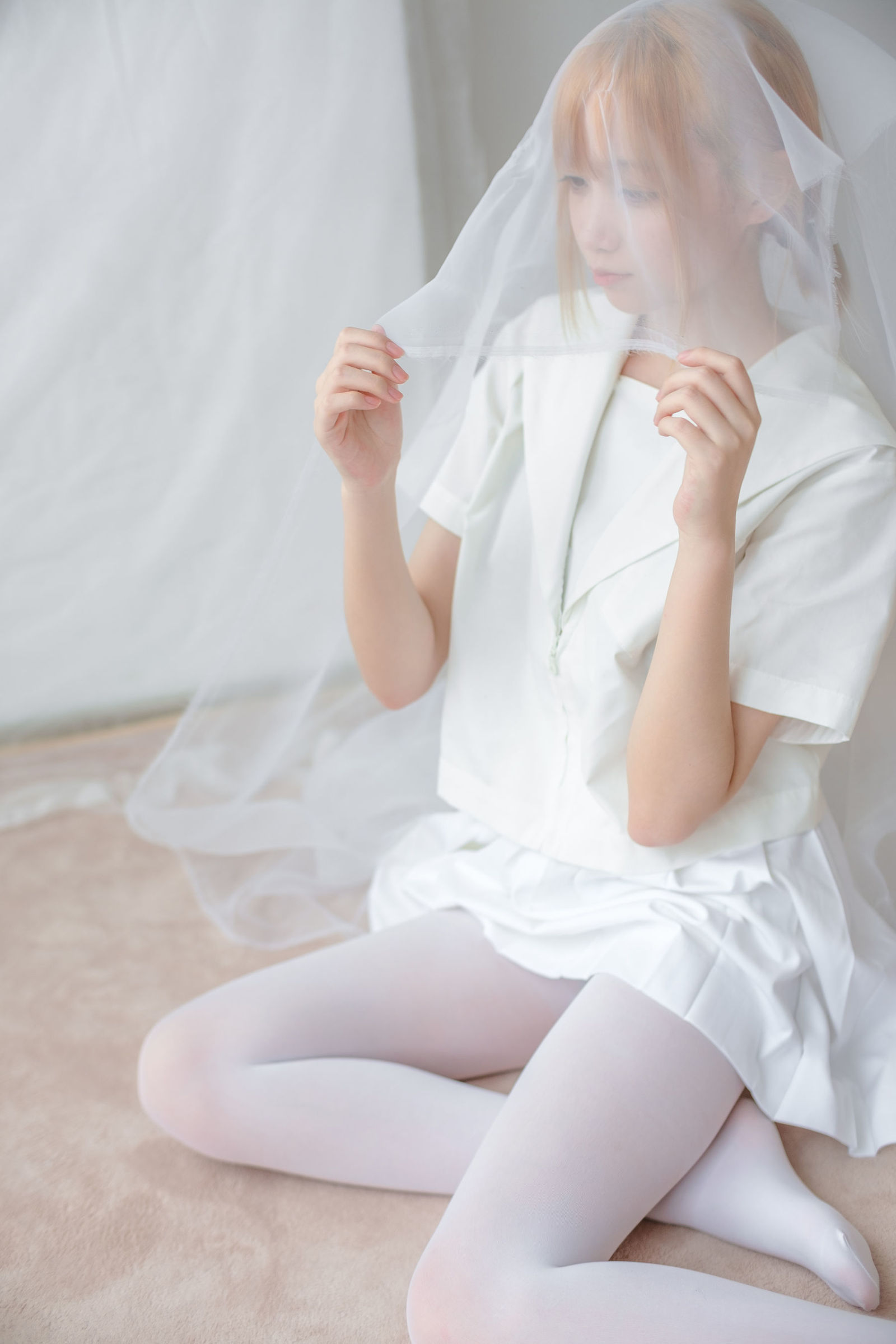 [森萝财团] X-038 明天我要嫁给你啦 萝莉丝袜写真套图[116](第115页)