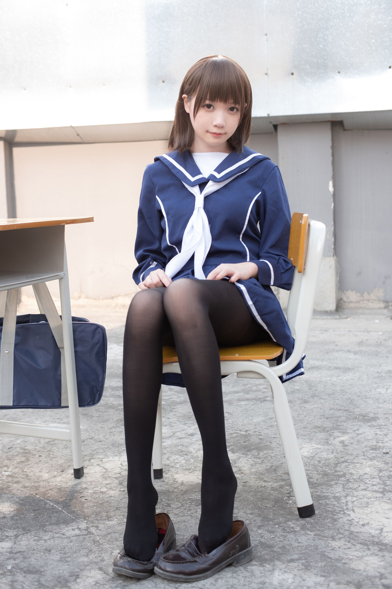 [森萝财团] X-043 天台黑丝水手服 萝莉丝袜写真套图[110](第28页)
