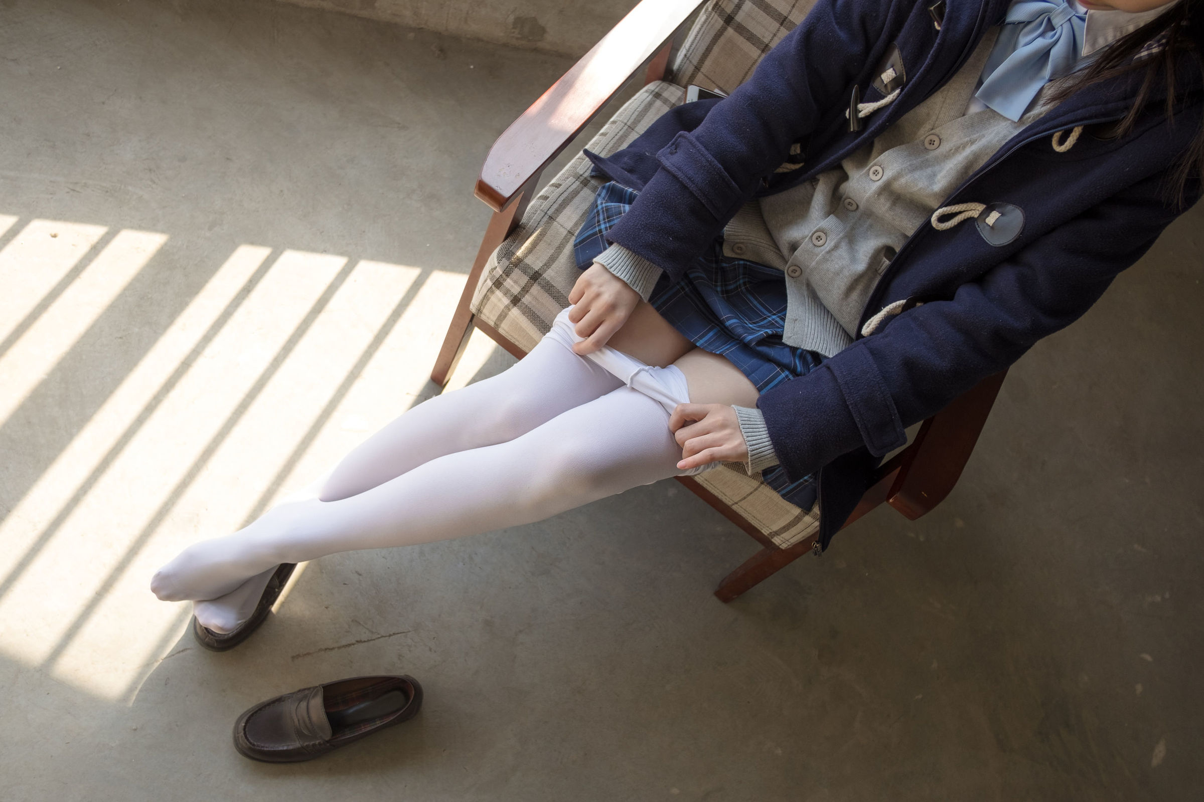 [森萝财团] R15-047 心中的白丝 萝莉丝袜写真套图[114](第16页)