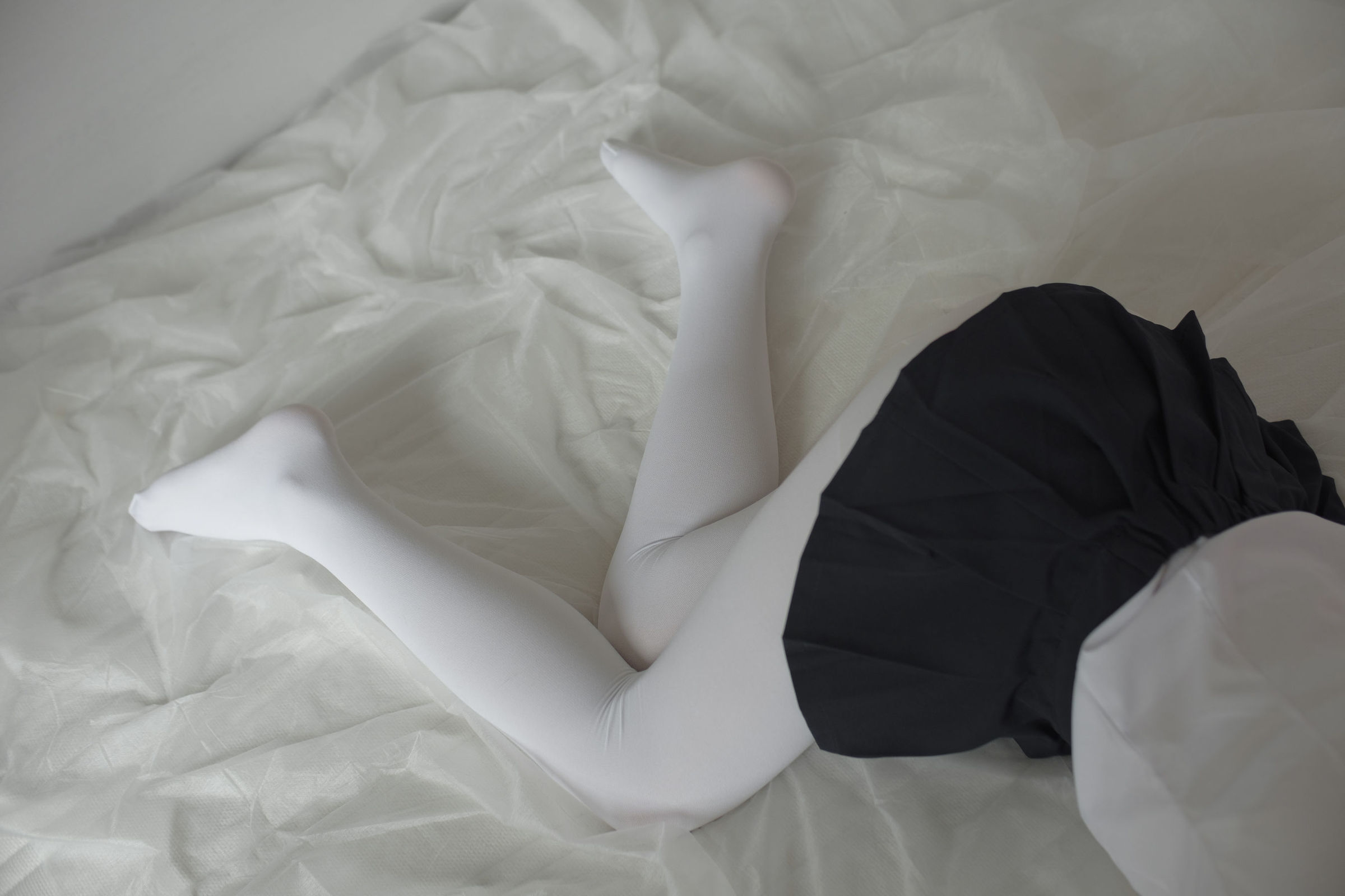 [森萝财团] X-034 JK白丝清纯小妹 萝莉丝袜写真套图[83](第58页)