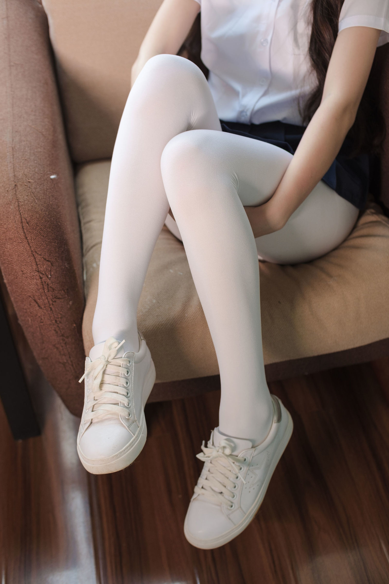 [森萝财团] X-034 JK白丝清纯小妹 萝莉丝袜写真套图[83](第75页)