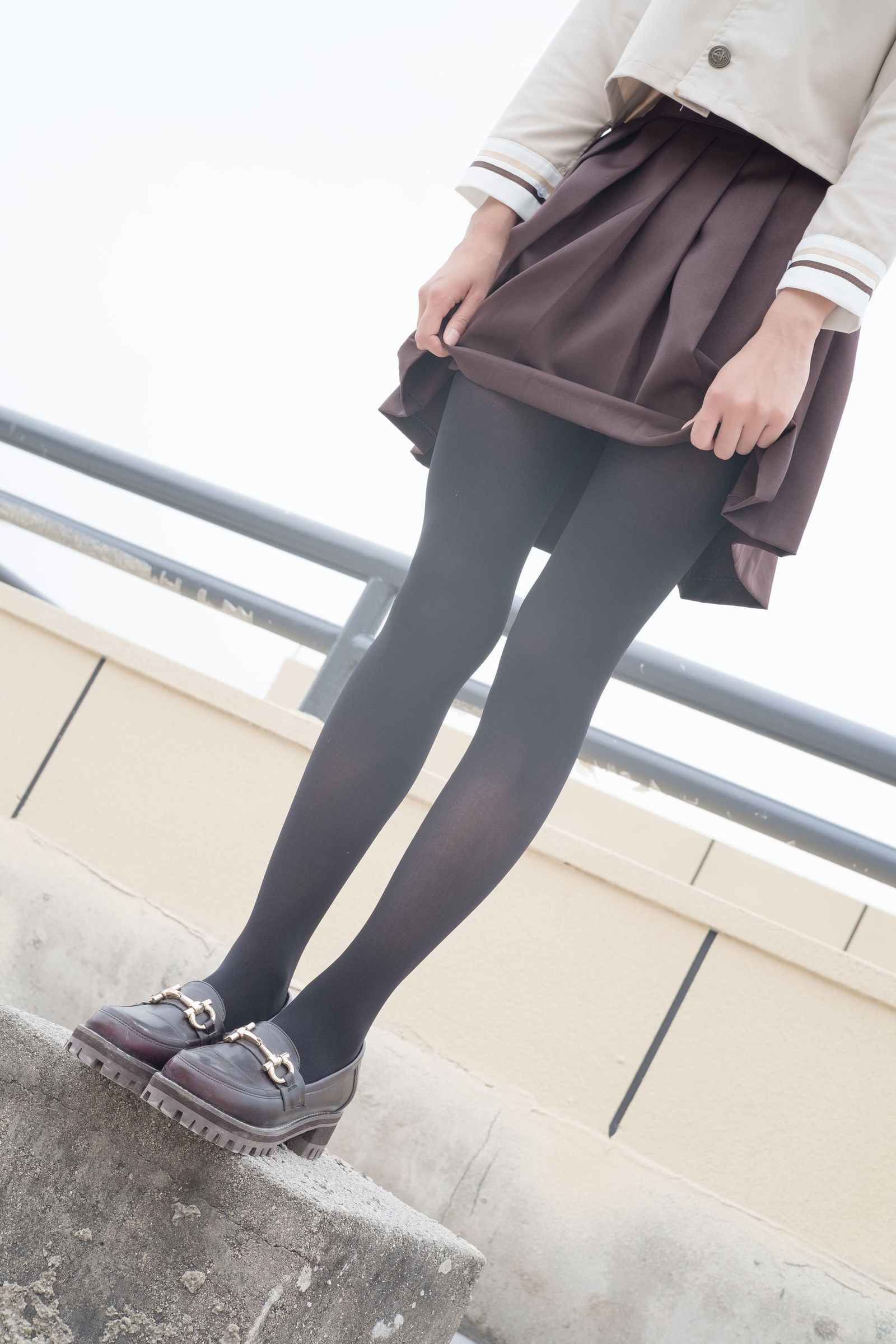 [森萝财团] BETA-006 黑丝白丝外拍 萝莉丝袜写真套图[101](第20页)