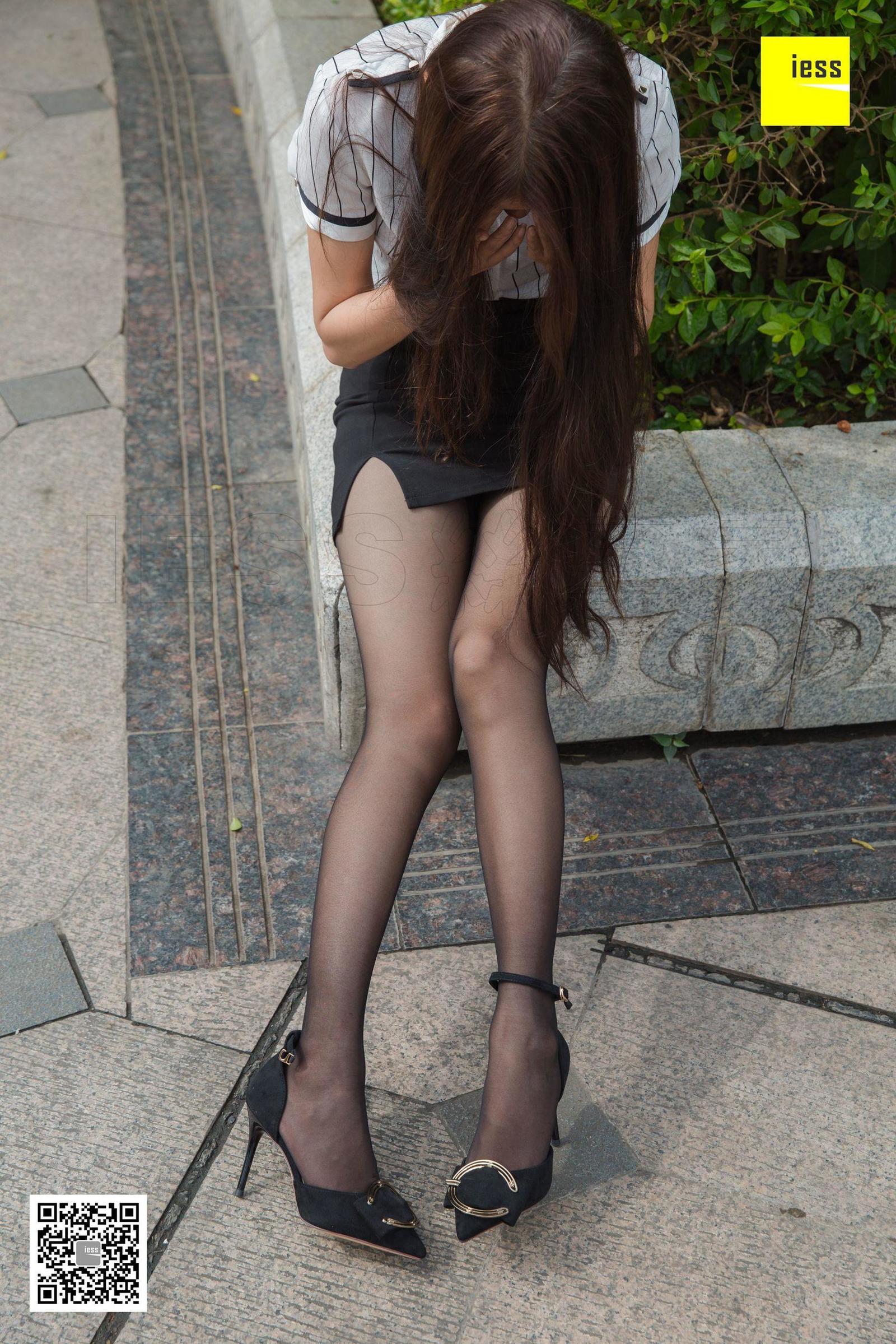 [IESS异思趣向] 模特 婉萍 《坐在喷泉旁的婉萍》丝足美腿写真[95](第56页)