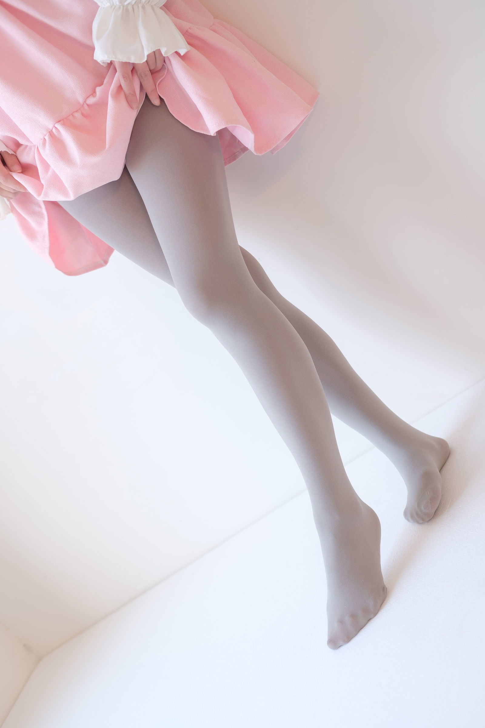 [森萝财团-萝莉丝袜写真] X-015 粉色纯女孩[130](第48页)